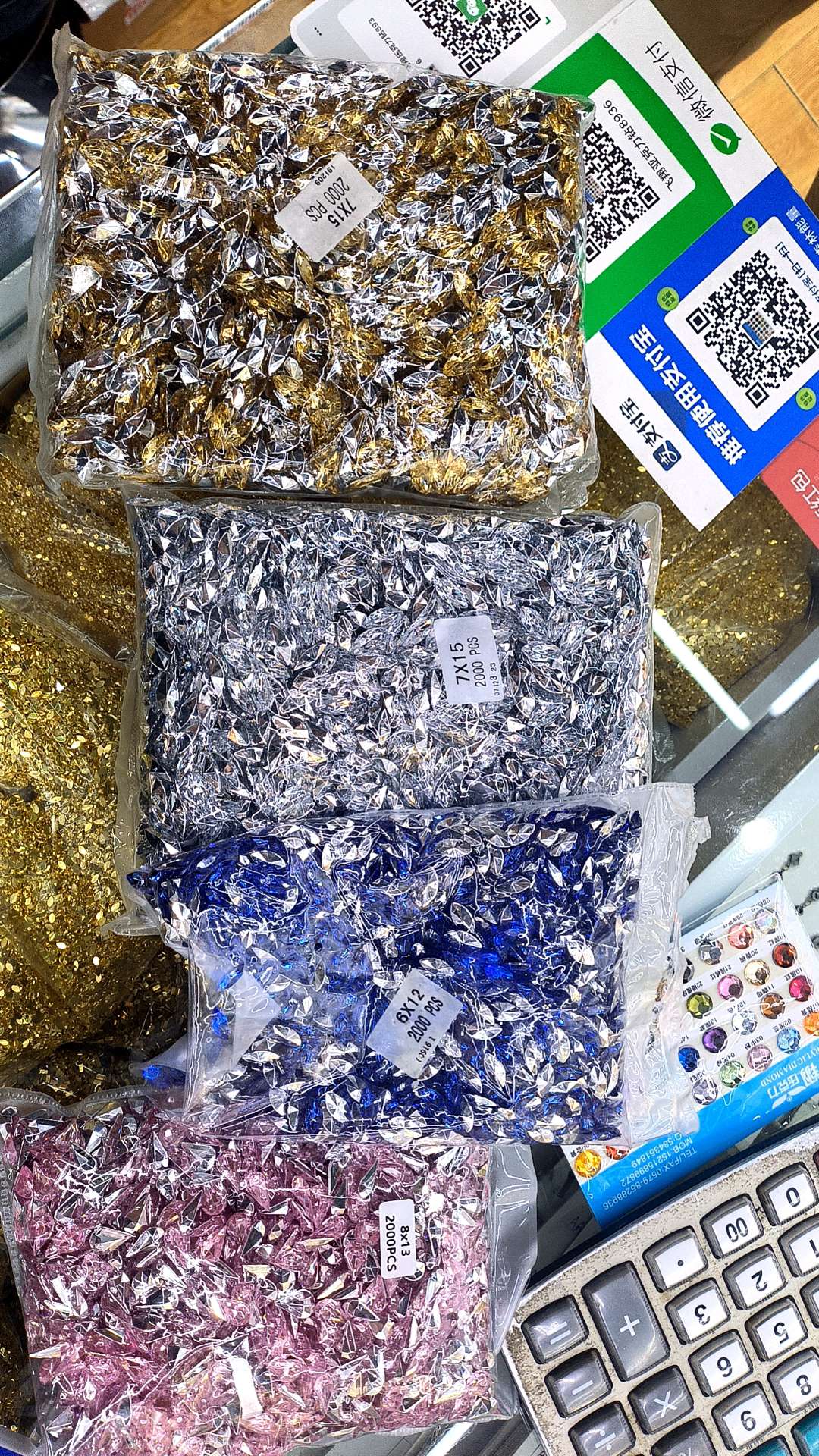 وعيون الخيل المدببة 7X15 تطير Aclex Abe Diy، وهي حمراء داكنة Application Scenario