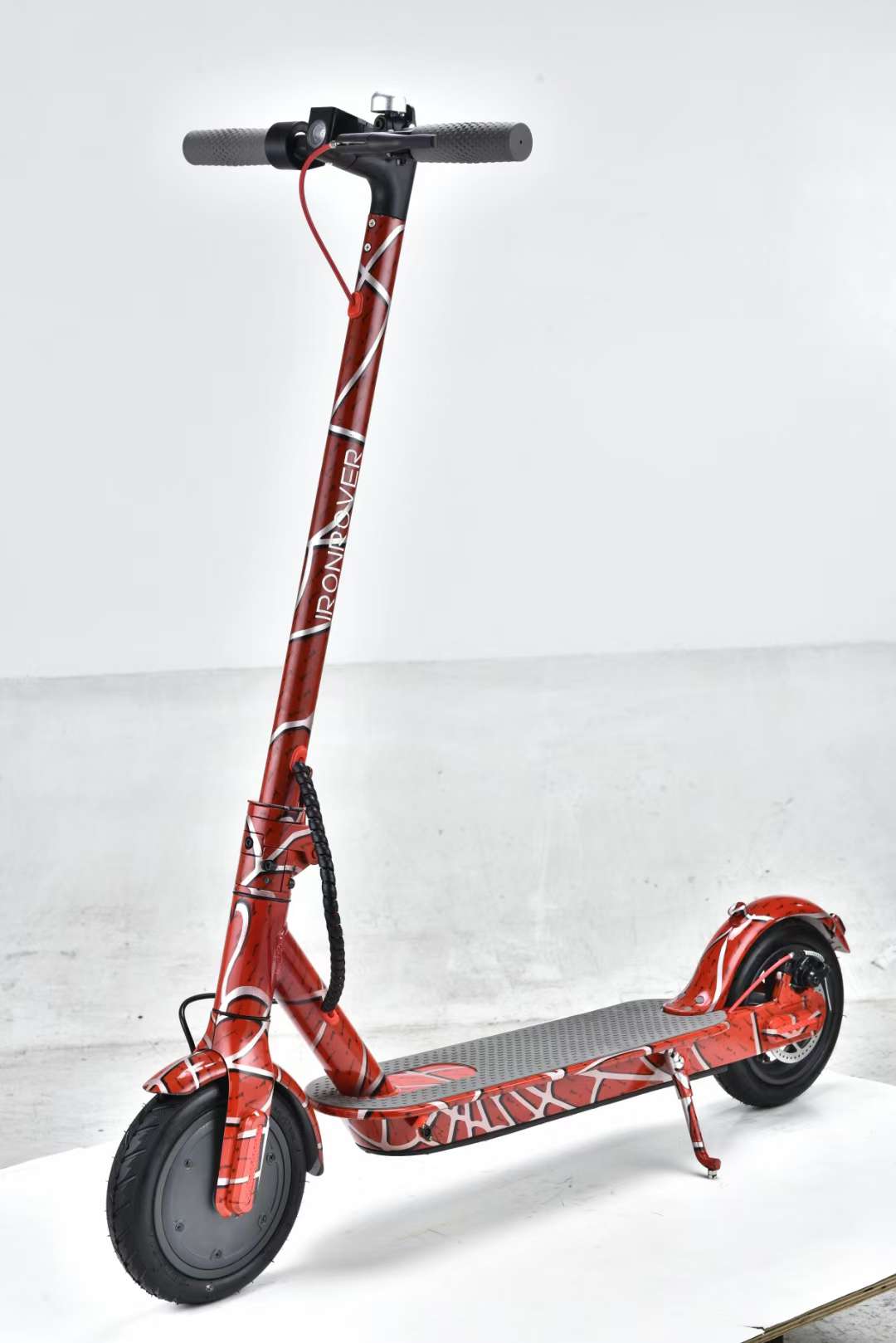 Electric scooters, outdoor sports folding portable mobility scooters, adult extreme sports equipment, lightweight and high-speed