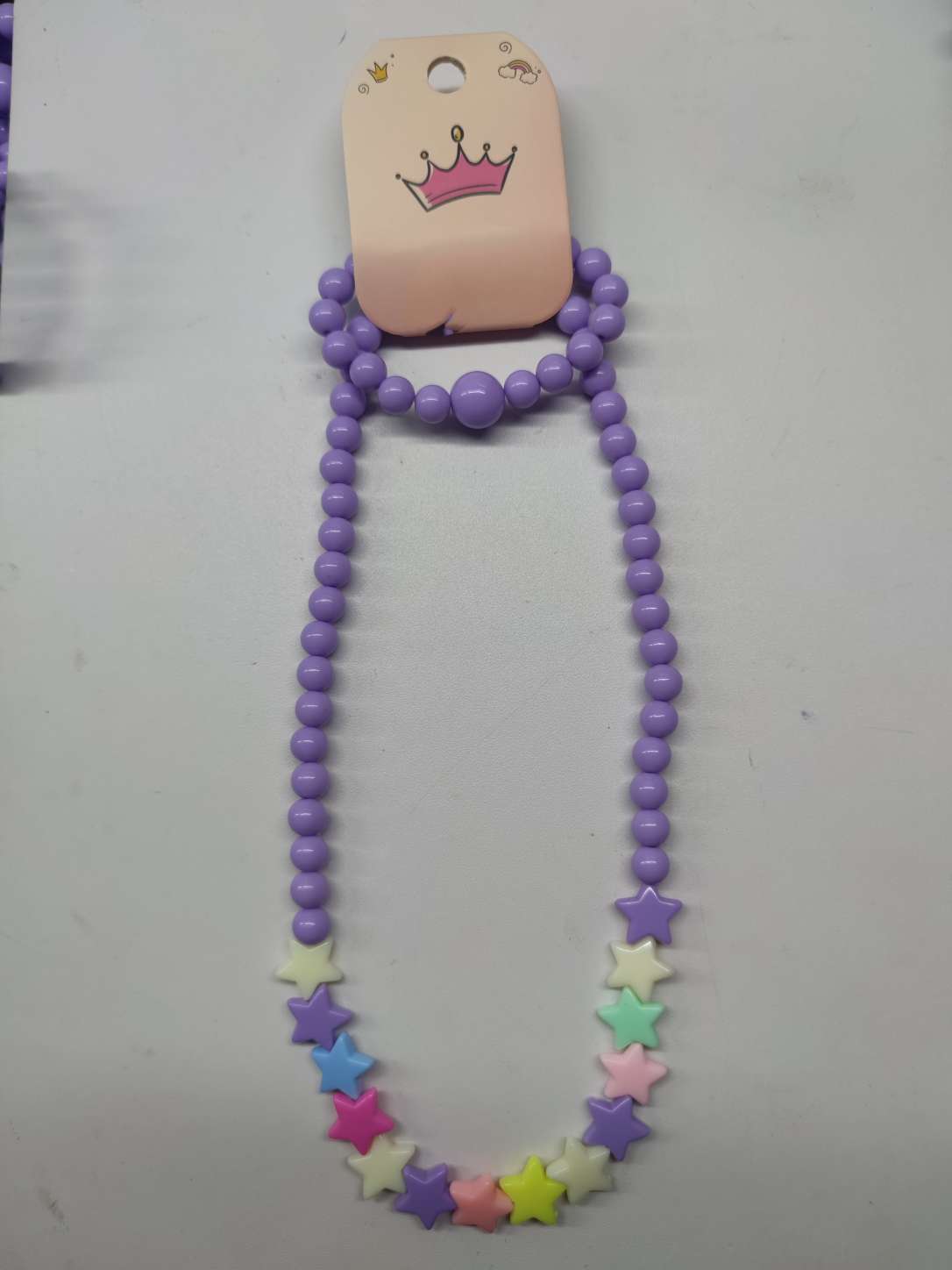 Children's jewelry, jade gift box, children's bracelet, electronic watch, children's necklace, finger light, cartoon jade bracelet, women's various styles, fashionable and trendy jewelry, children's necklace, children's necklace details Picture