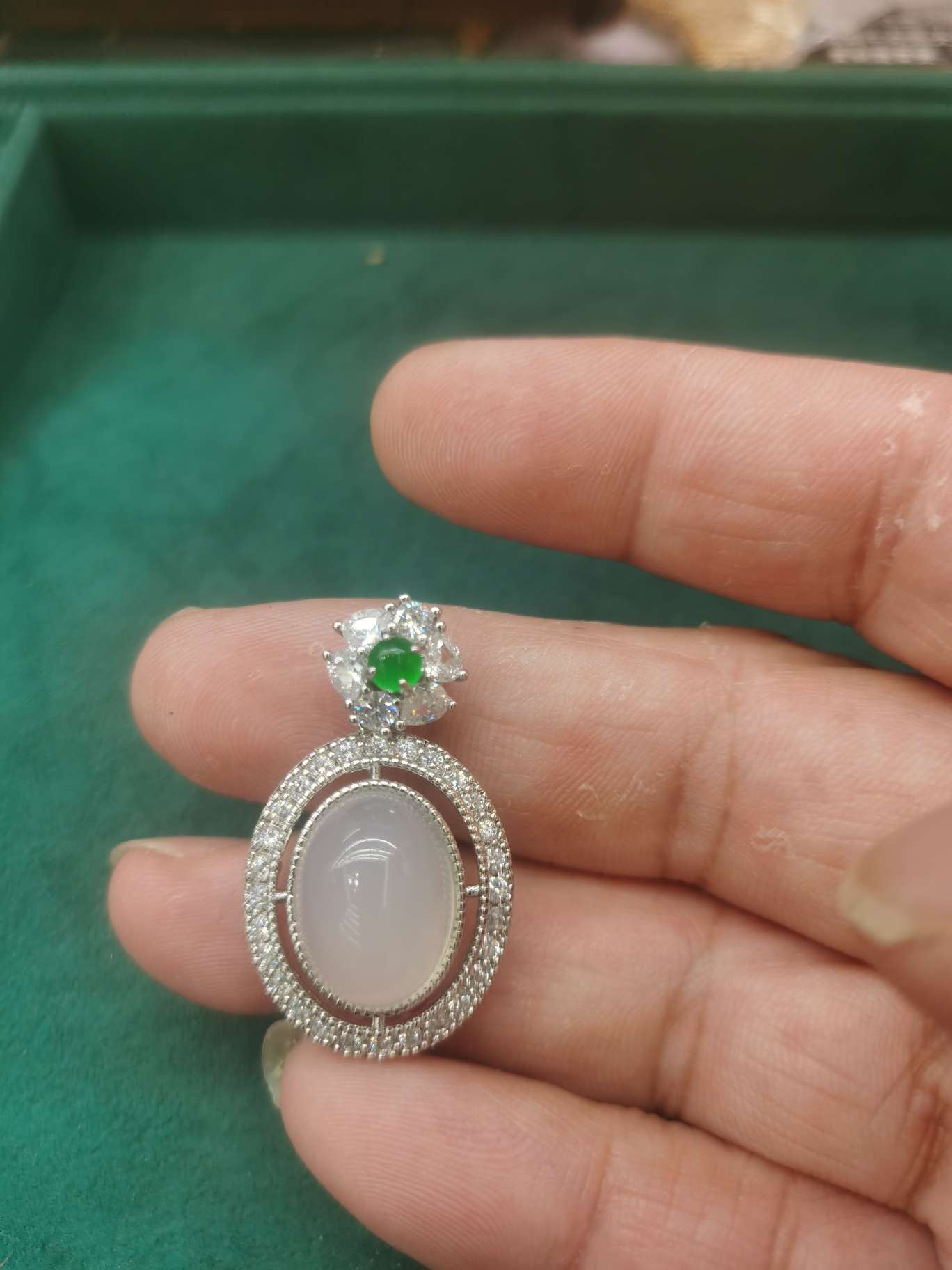 天然玉石其他饰品实物图