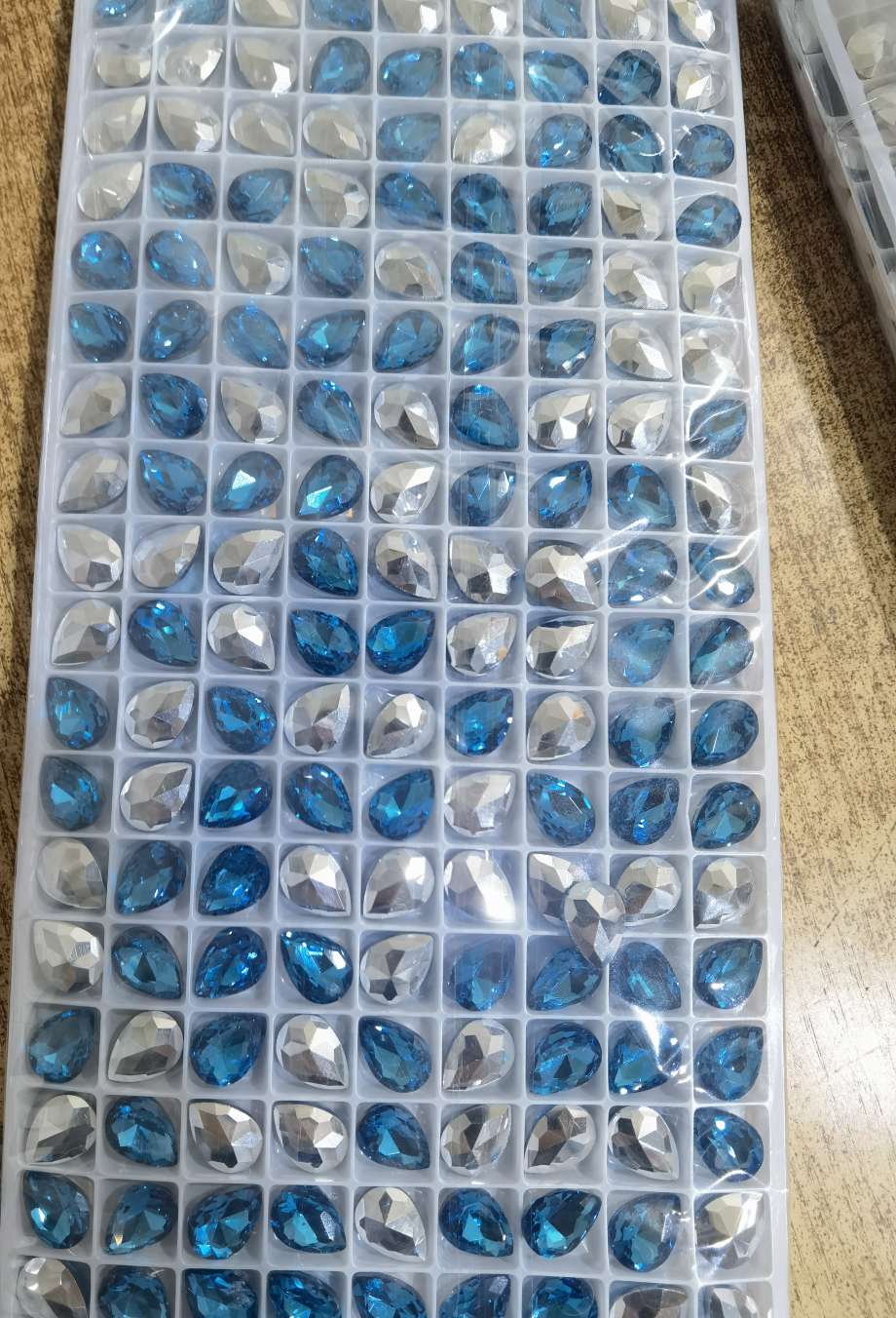 10x14水滴，异形玻璃水晶挂件， 饰品挂饰，挂饰挂件，手工DIY配件，项链挂饰，耳环挂饰，头饰挂饰详情图4