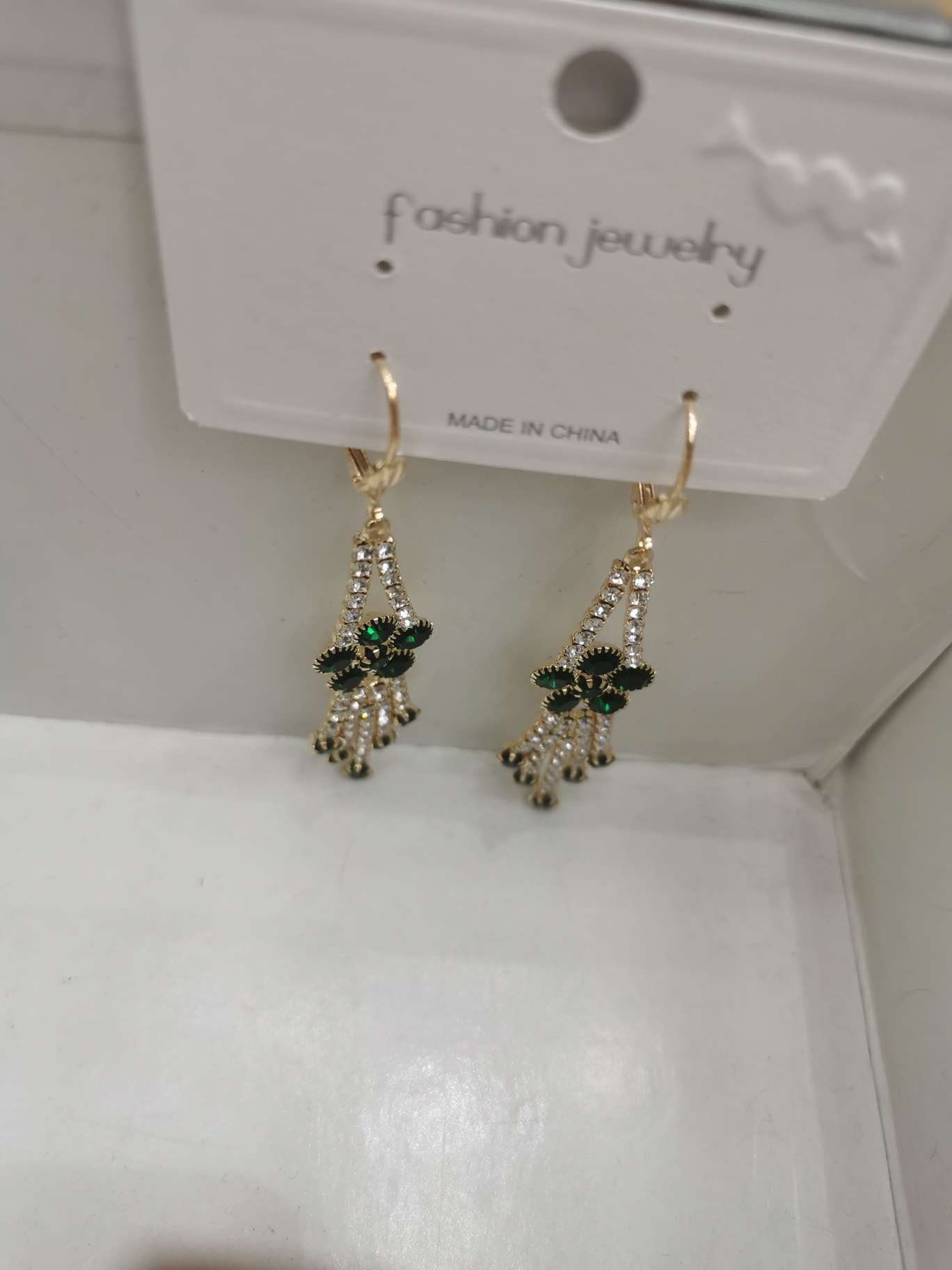 烧焊锆石耳饰 精致饰品 女士时尚耳环 优雅耳饰 产品图