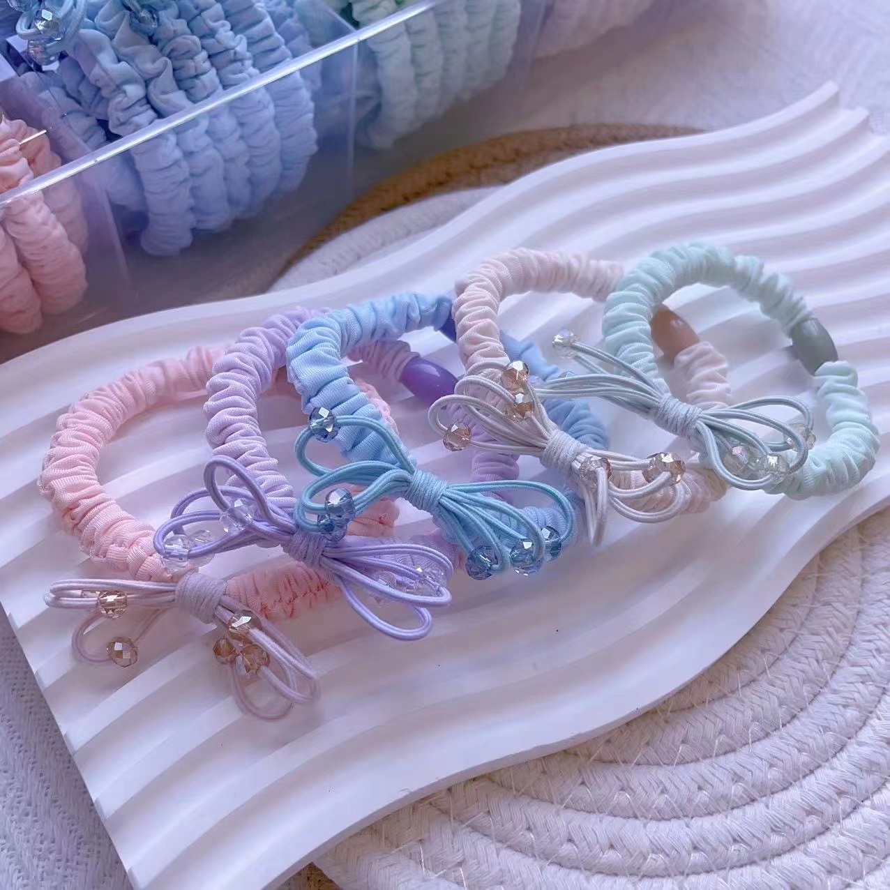 Korean-style colorful figure-eight bow tie water diamond small intestine ring multi-purpose bracelet, simple style, strong pulling, unbreakable girlish style hair tie rubber band Item Picture