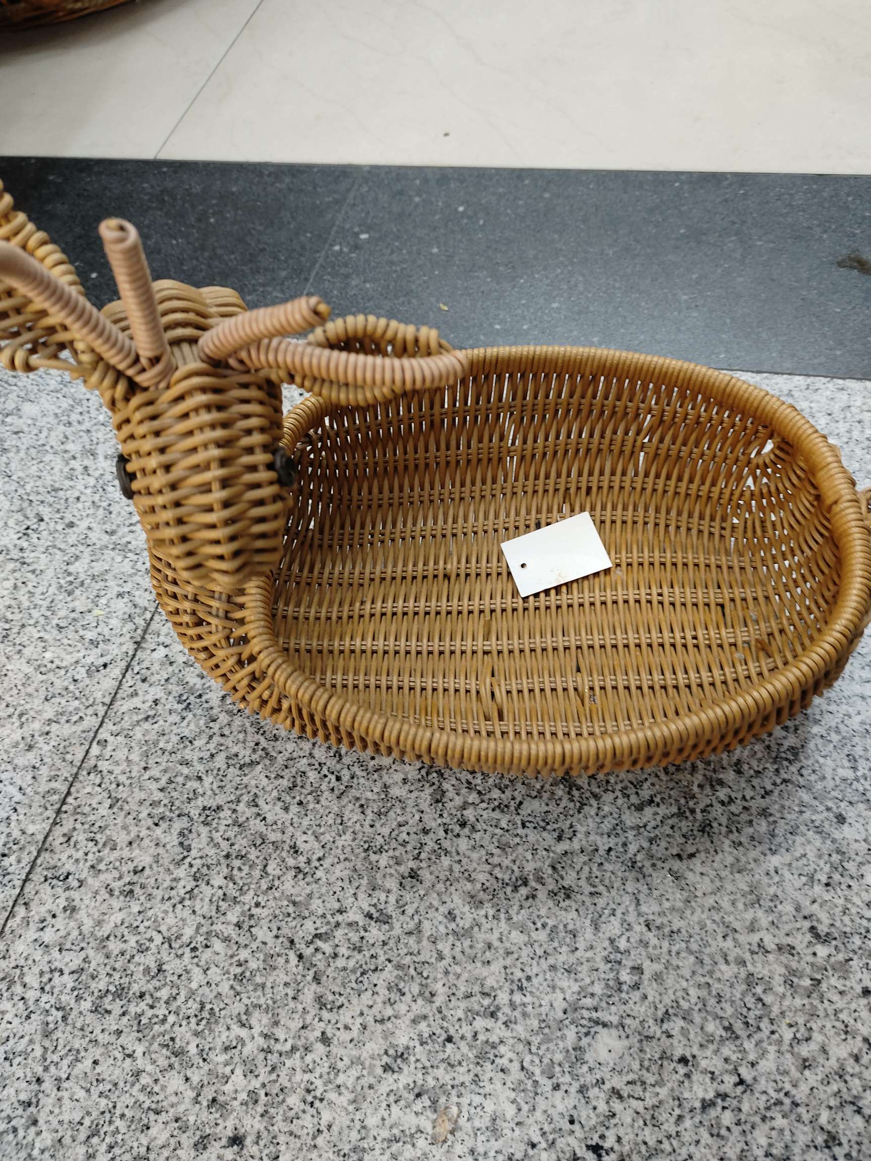 精致工艺品摆件
细节图