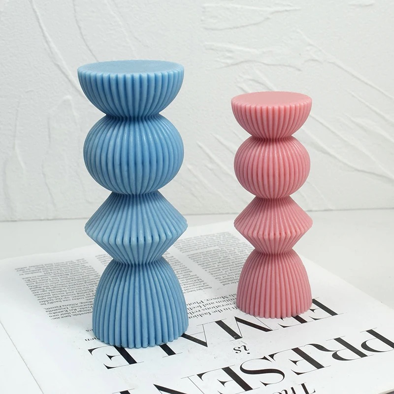 车载香薰出风口/车载香薰/车载香/车载熏香机/车内监控白底实物图