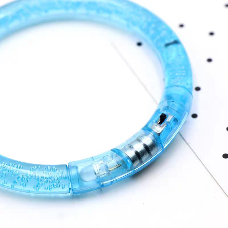 Acrylic luminous bracelet, event luminous wristband, bar, night club, party supplies, glittering children's event round bracelet, dazzling luminous, factory direct sales, all online sales Application Scenario