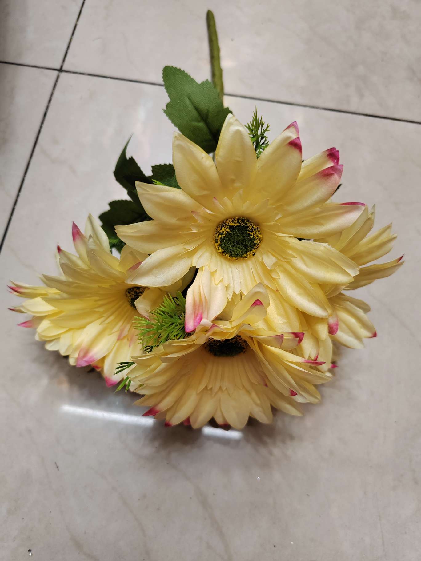 9头仿真太阳花细节图