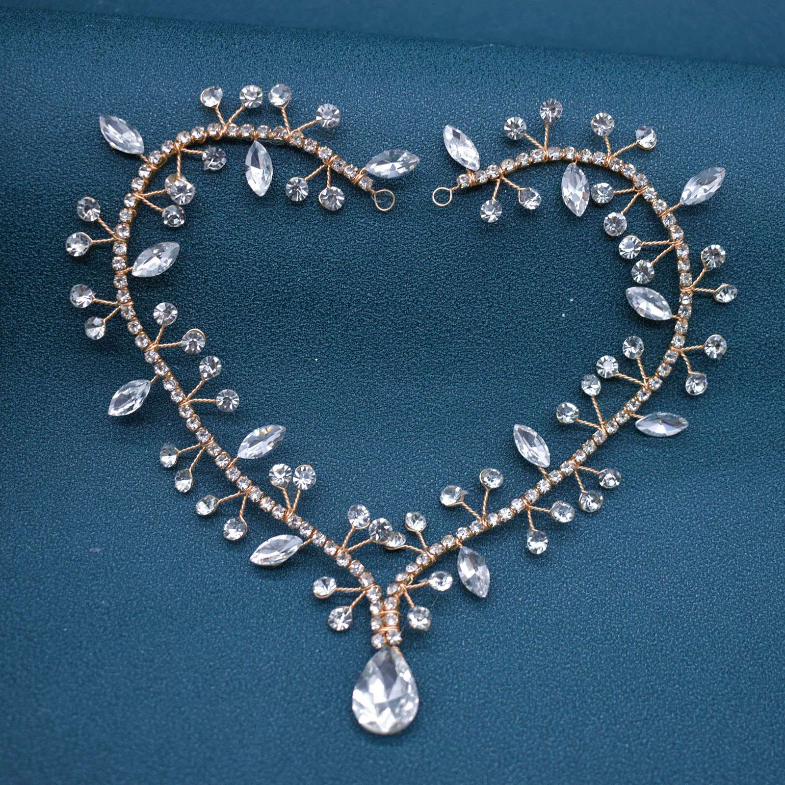 头扣头饰发饰成人款 高贵气质头饰 发梳头饰 精致饰品 优雅女士头饰 发饰皇冠款式白底实物图