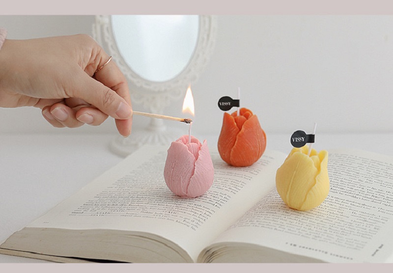 Tulip scented candles, creative gifts, handcrafted birthday presents, diy decorative items, flower candles, solid scented candles, scented aromatherapy, scented candles, home scented candles, scented aromatherapy sets, essential oil scented candles pic 3