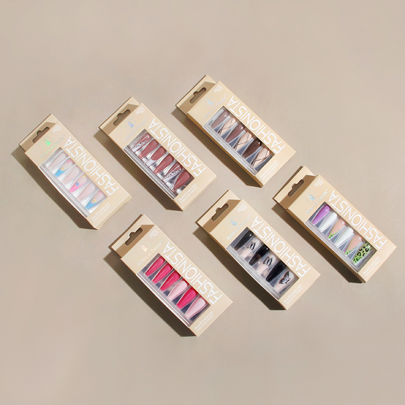 穿戴甲/穿戴式甲片/手工穿戴甲/甲片/纯手工甲美甲白底实物图