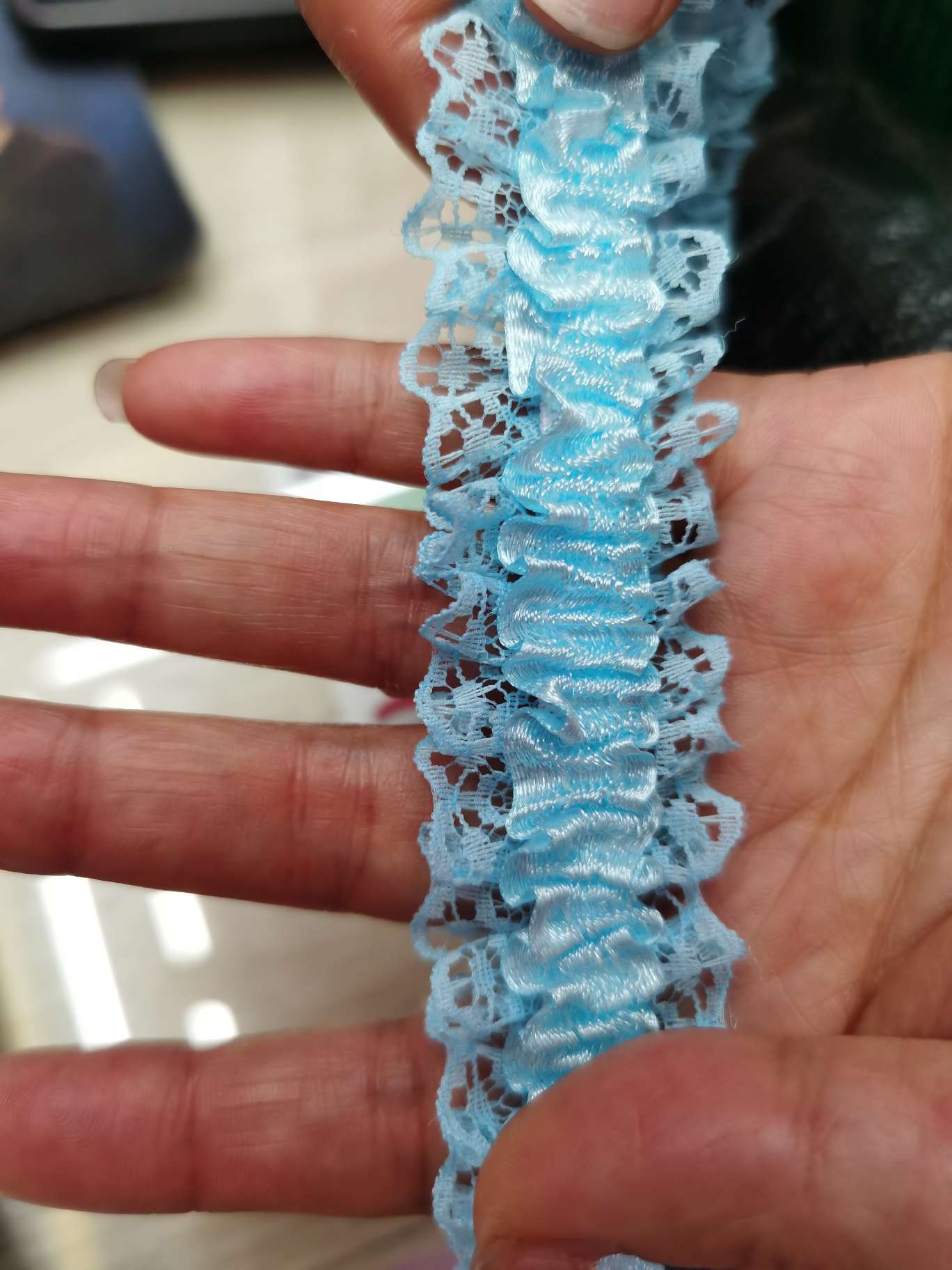 蕾丝花边网纱花边饰品头饰配件DIY手工装饰闪光纱带蓝色闪光边网纱花边织带领子花边少数民族花边锁边纱拷边纱点子花边头饰配件详情图4