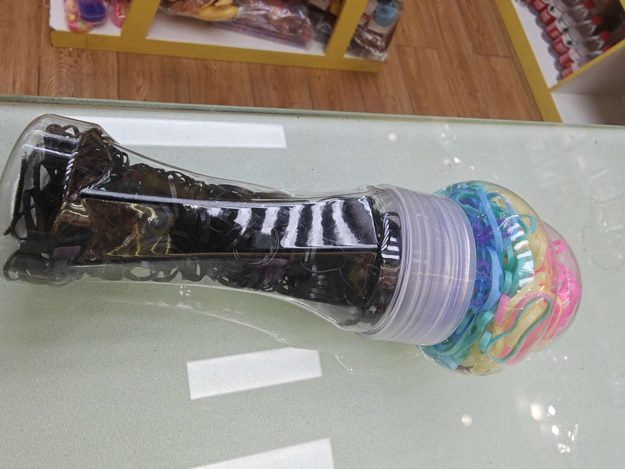 Cartoon medium tube fan