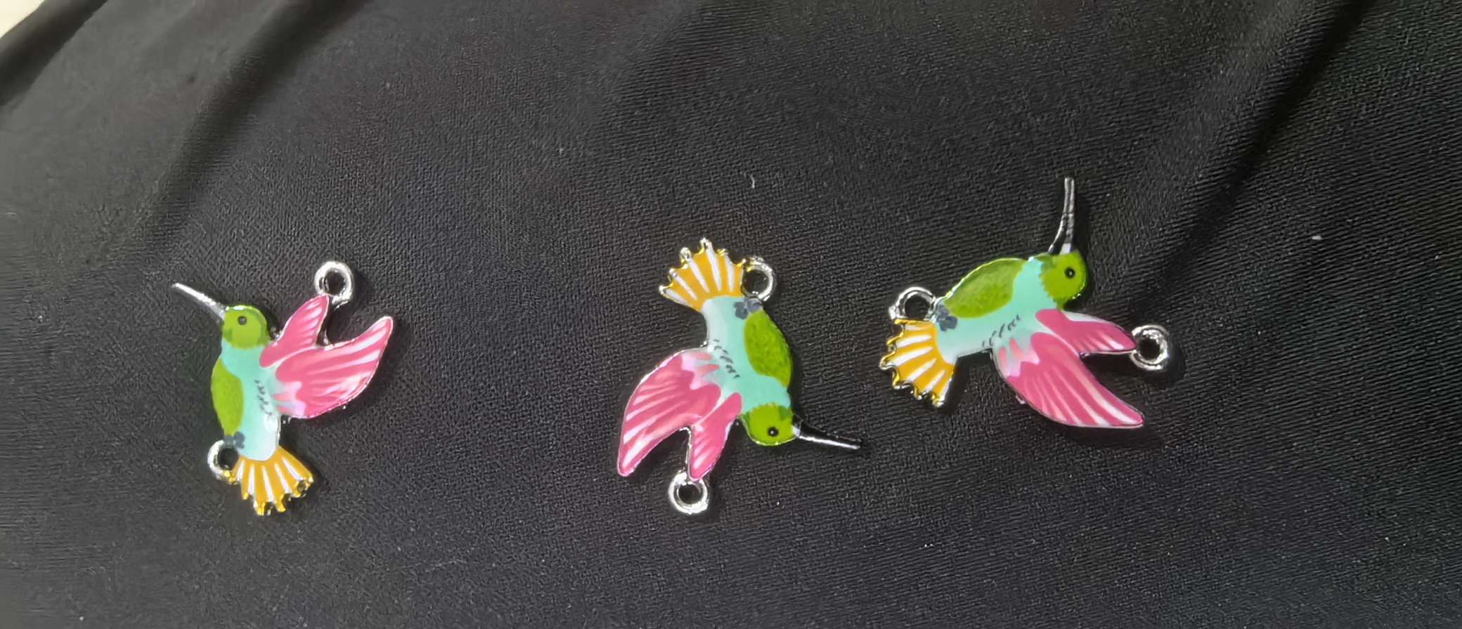 Pigeon bracelet accessory Specification image