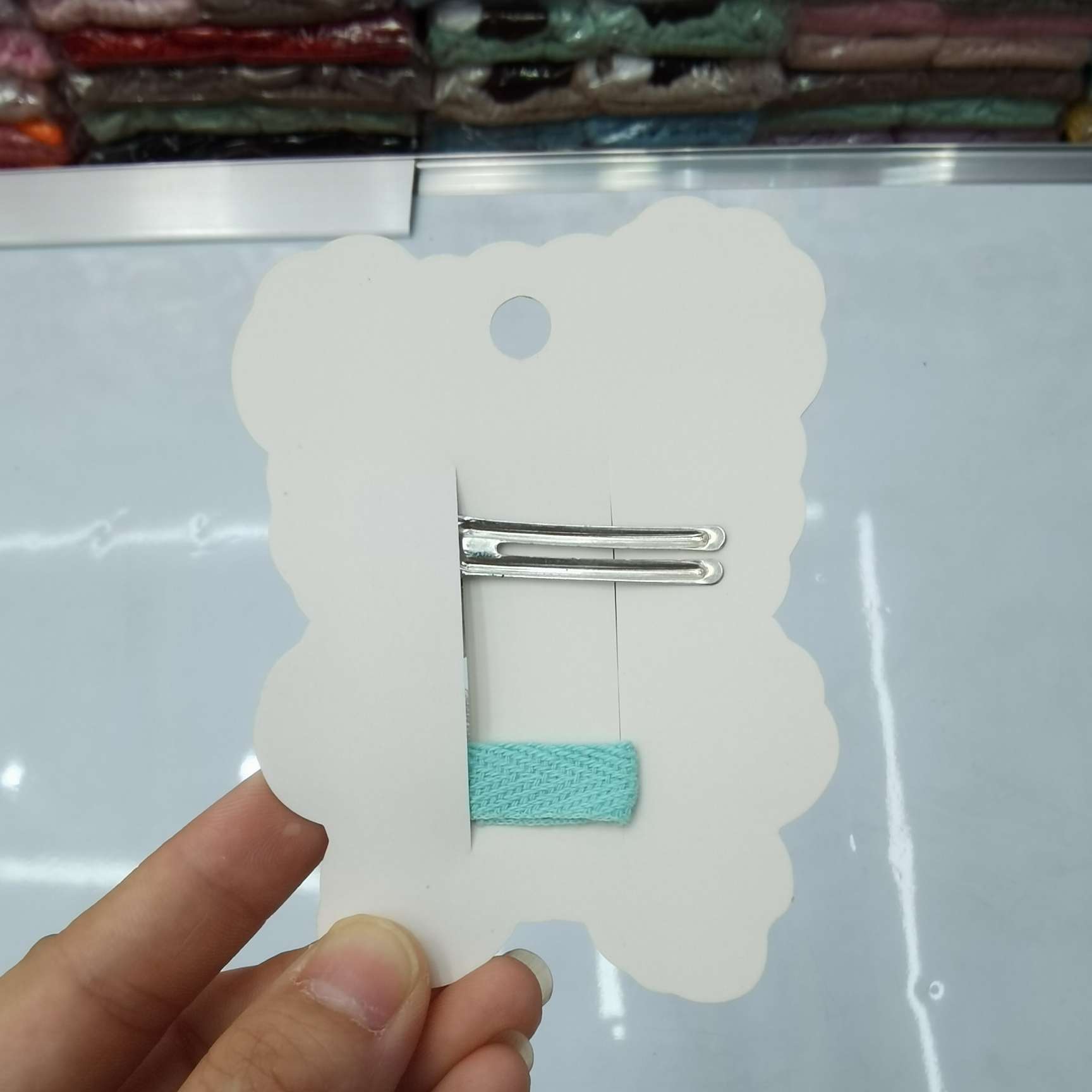 2024 New Children's dot yarn hair clip, hairpin and hair band set, exquisite headwear and hair accessories, fashionable and cute wig styling decorations, hairpins and hair clips Application Scenario