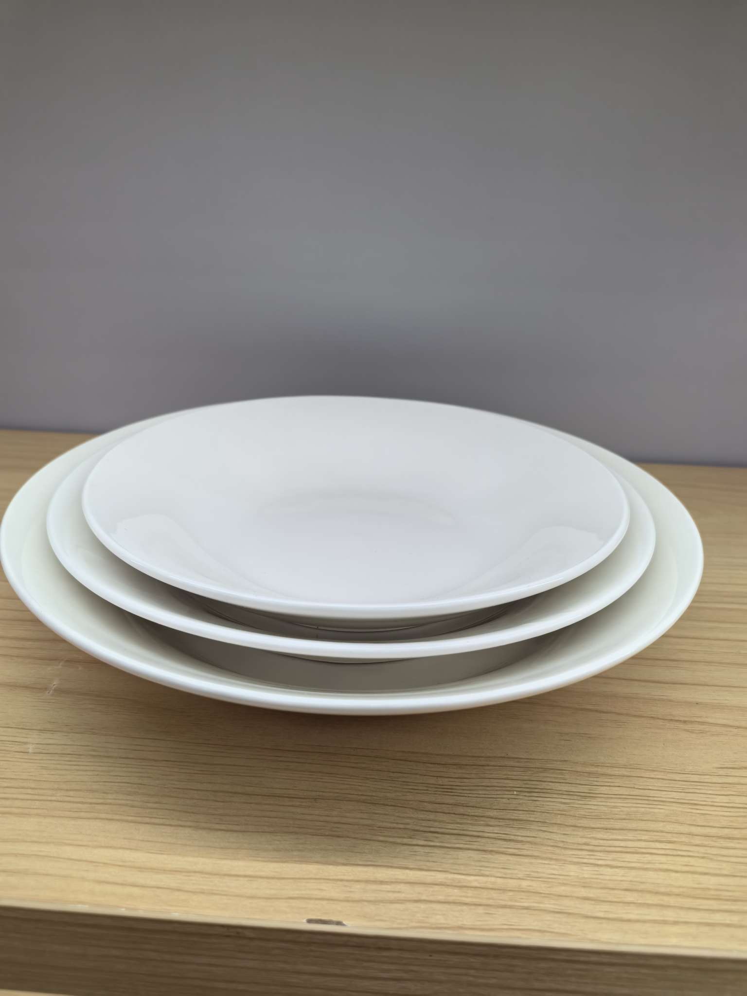陶瓷餐具，玻璃餐具，一次性纸杯、打包盒沙拉碗，小家电，外贸电器，不锈钢锅，套锅，压铸锅，304餐具，电热水壶，俄式茶壶②产品图