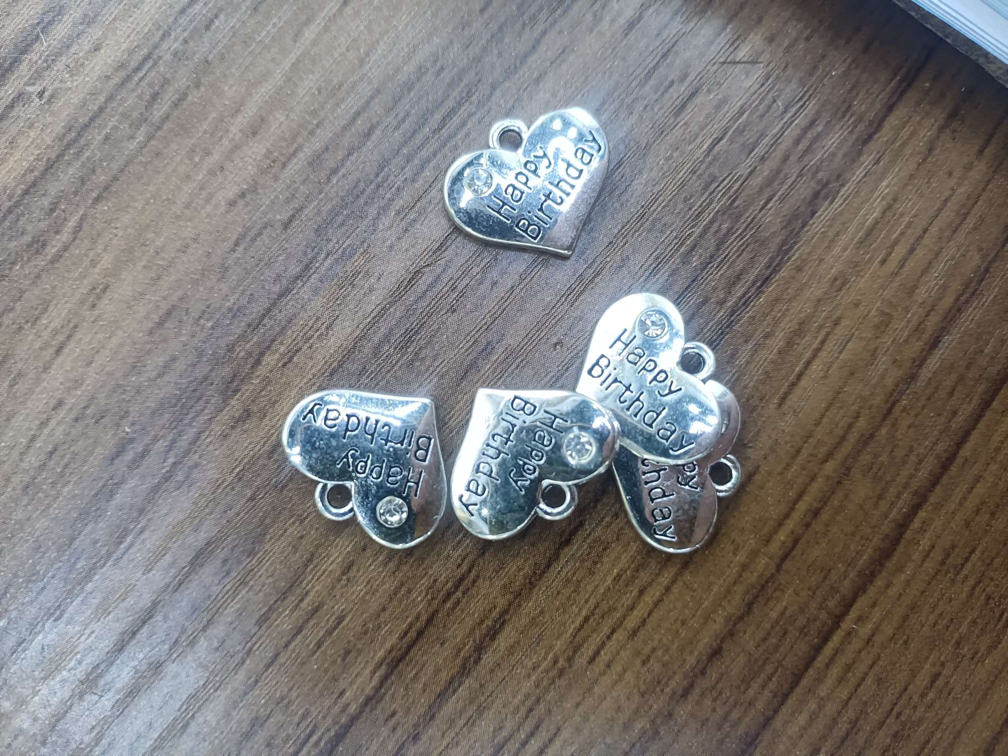 小桃心锌合金饰品配件，艺丹饰品配件，火爆热销