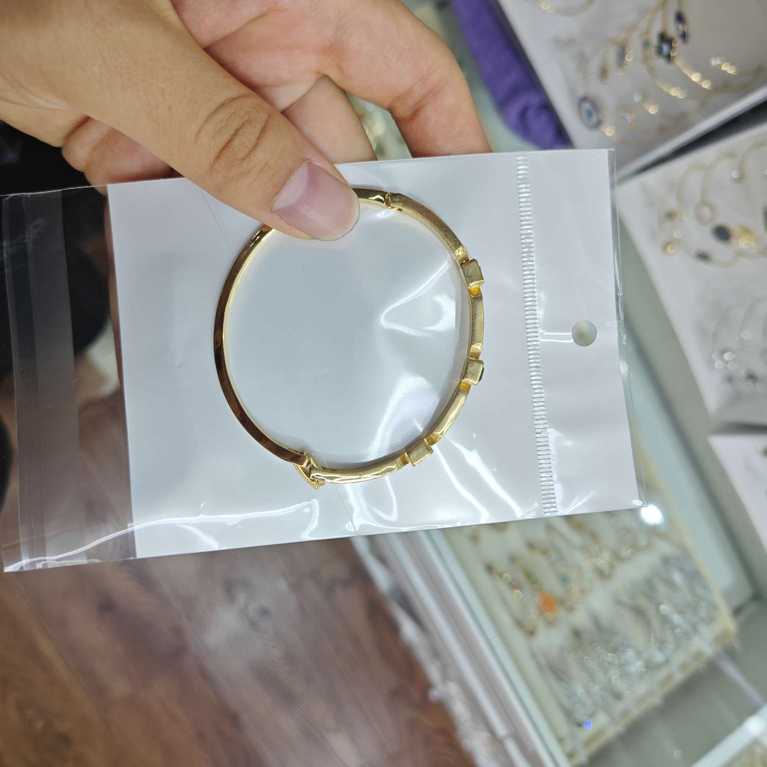 Exquisite bracelet, bracelet accessory, unique design, high-quality bracelet, fashionable and high-end style, cross-border best-selling bracelet details Picture