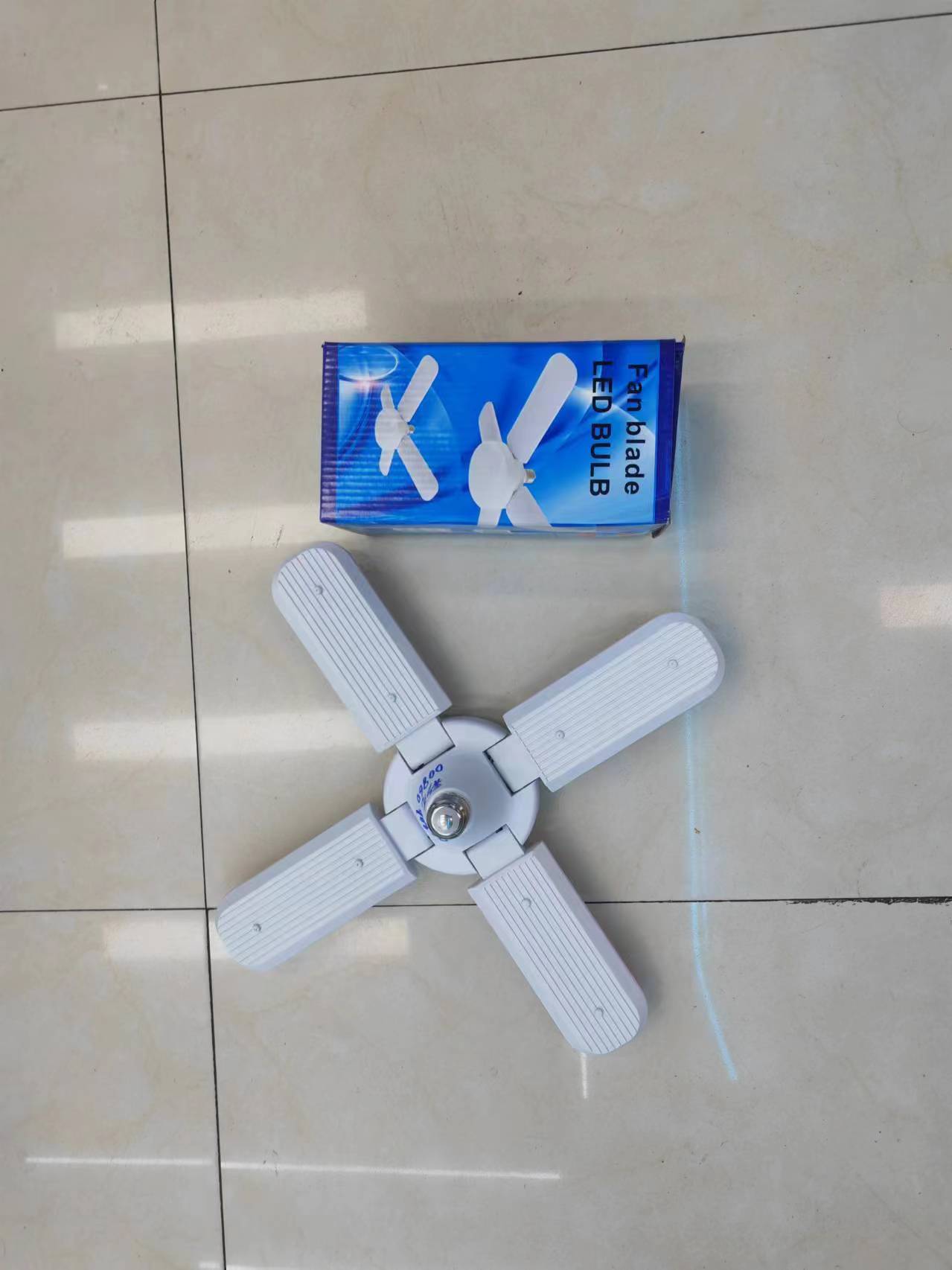 照明/led天花吊顶/柔性软灯条/手电筒外壳/大风扇家用产品图