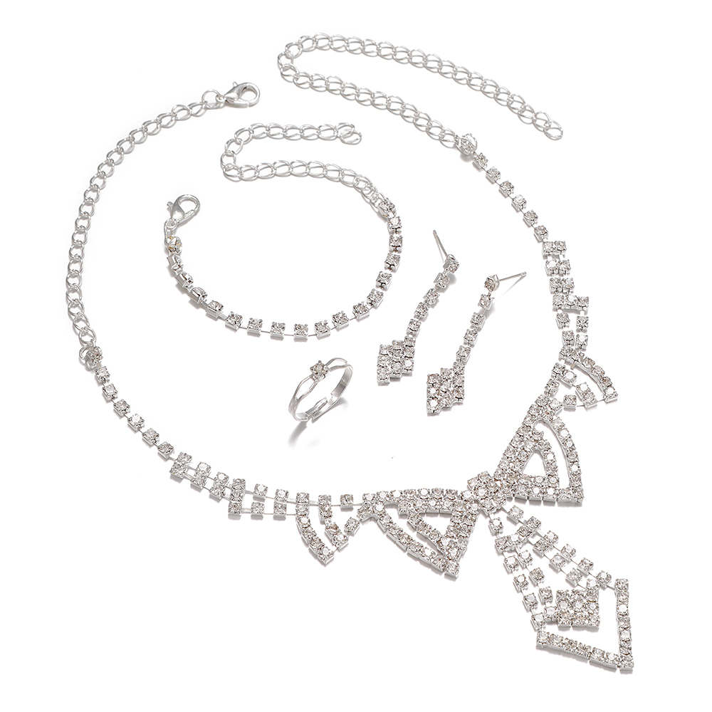 Exquisite, high-end, elegant and fashionable bride accessories, rhinestones, wedding necklaces, earrings, bracelets, rings, wedding dress accessories, bride necklaces, wedding chain sets, European and American Item Picture