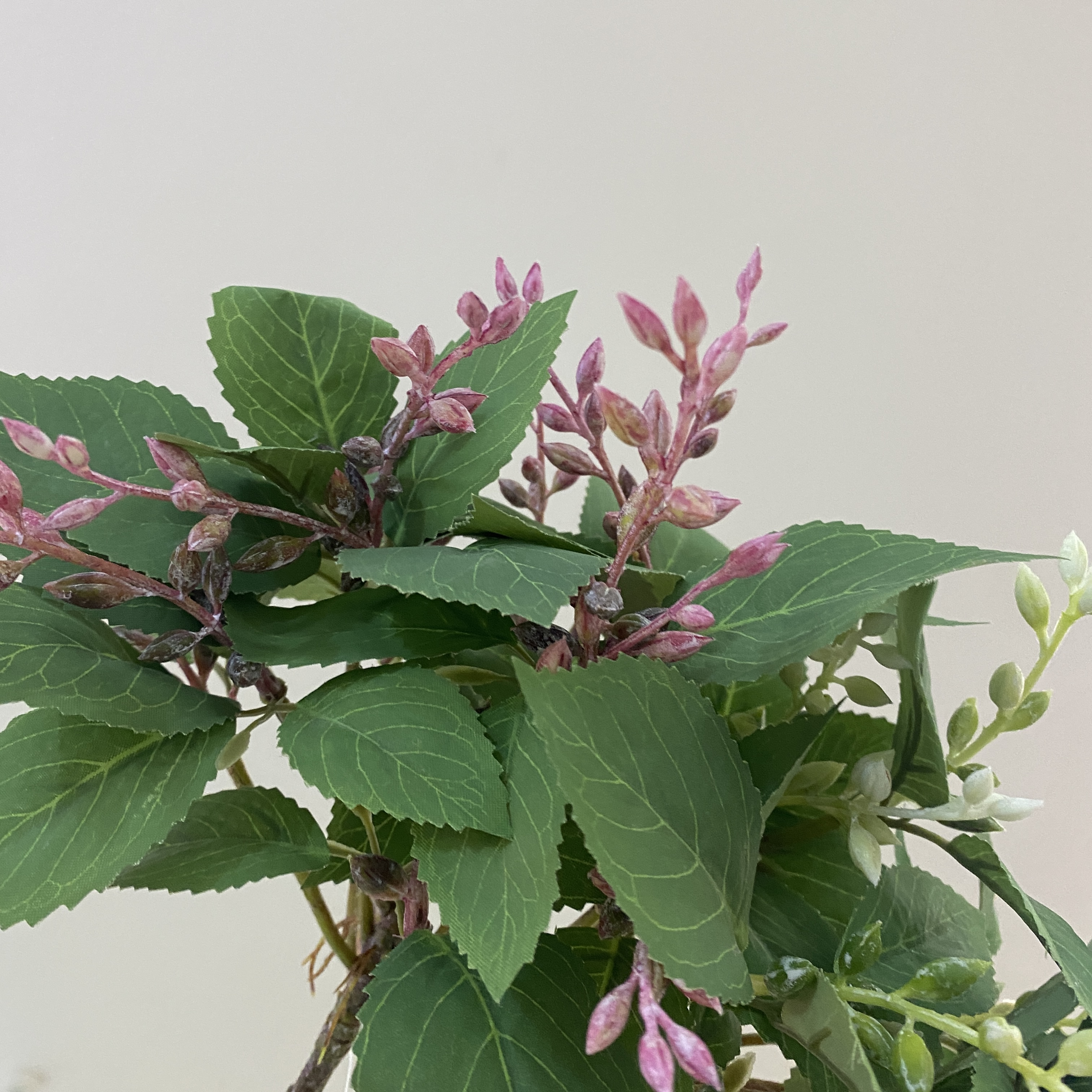 نسخة بسيطة من الزهور المزيفة في يوغالييت المزيف details Picture