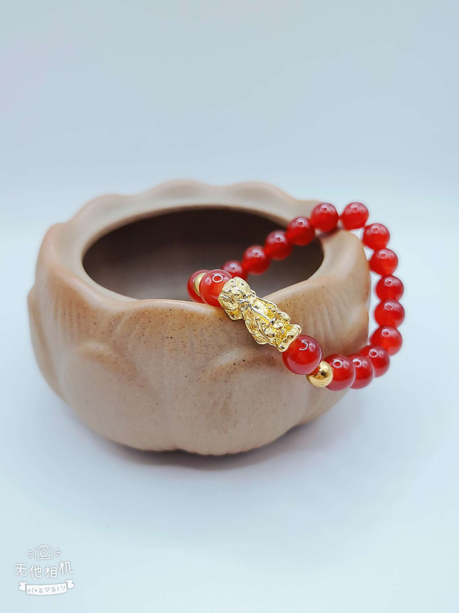 8厘果冻珠单个金貔貅招财手链 手串手饰 饰品首饰 简约时尚女士手腕装饰品产品图