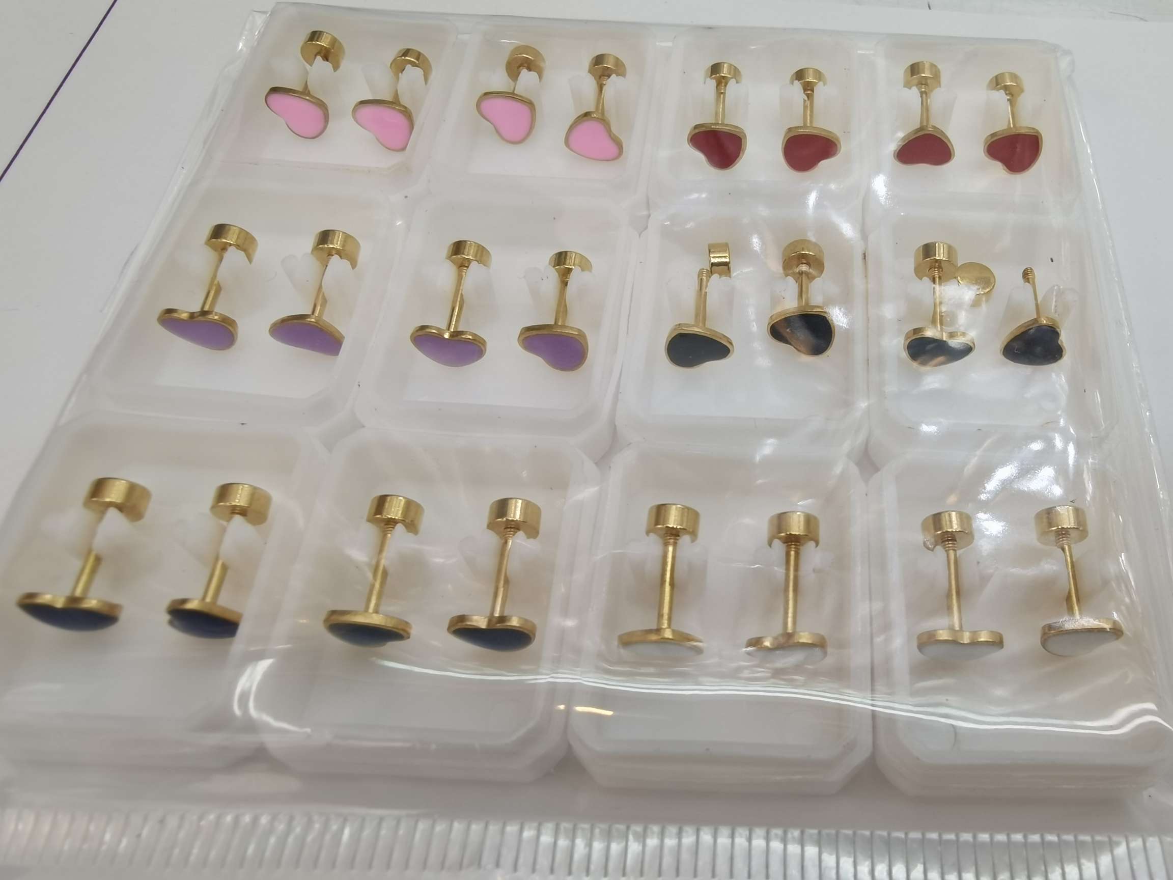 不锈钢耳钉 高级感大牌设计 饰品女士耳饰 简约时尚 精致礼物