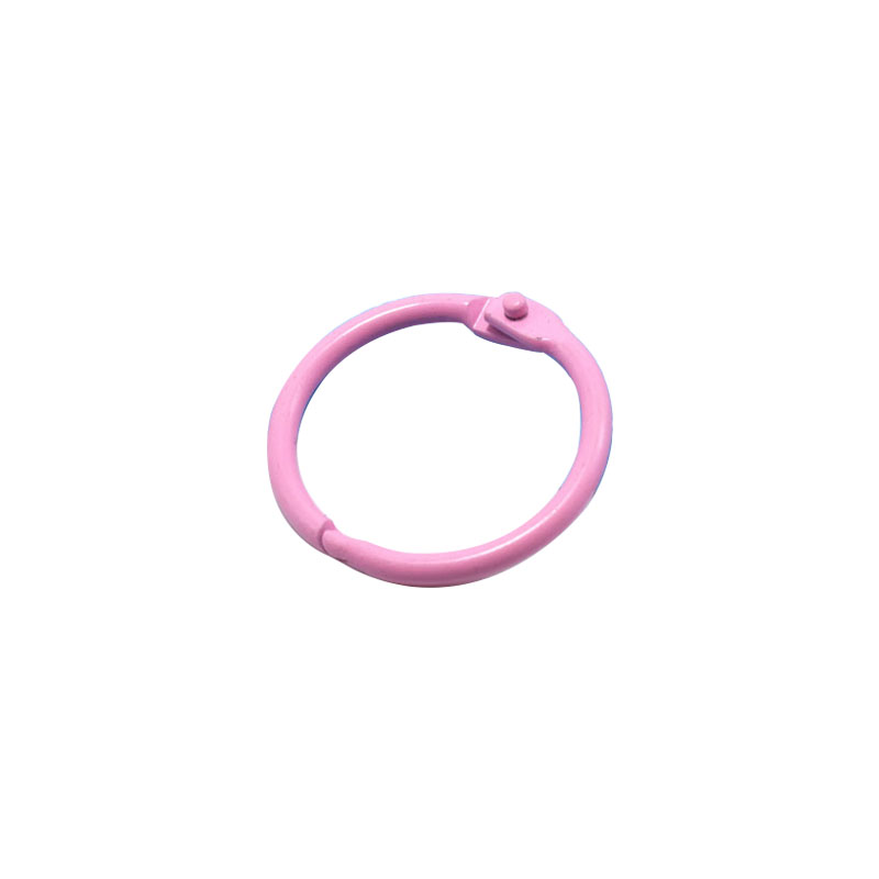 钥匙扣/钥匙扣挂件/钥匙链/桃木钥匙挂/皮革钥匙扣白底实物图