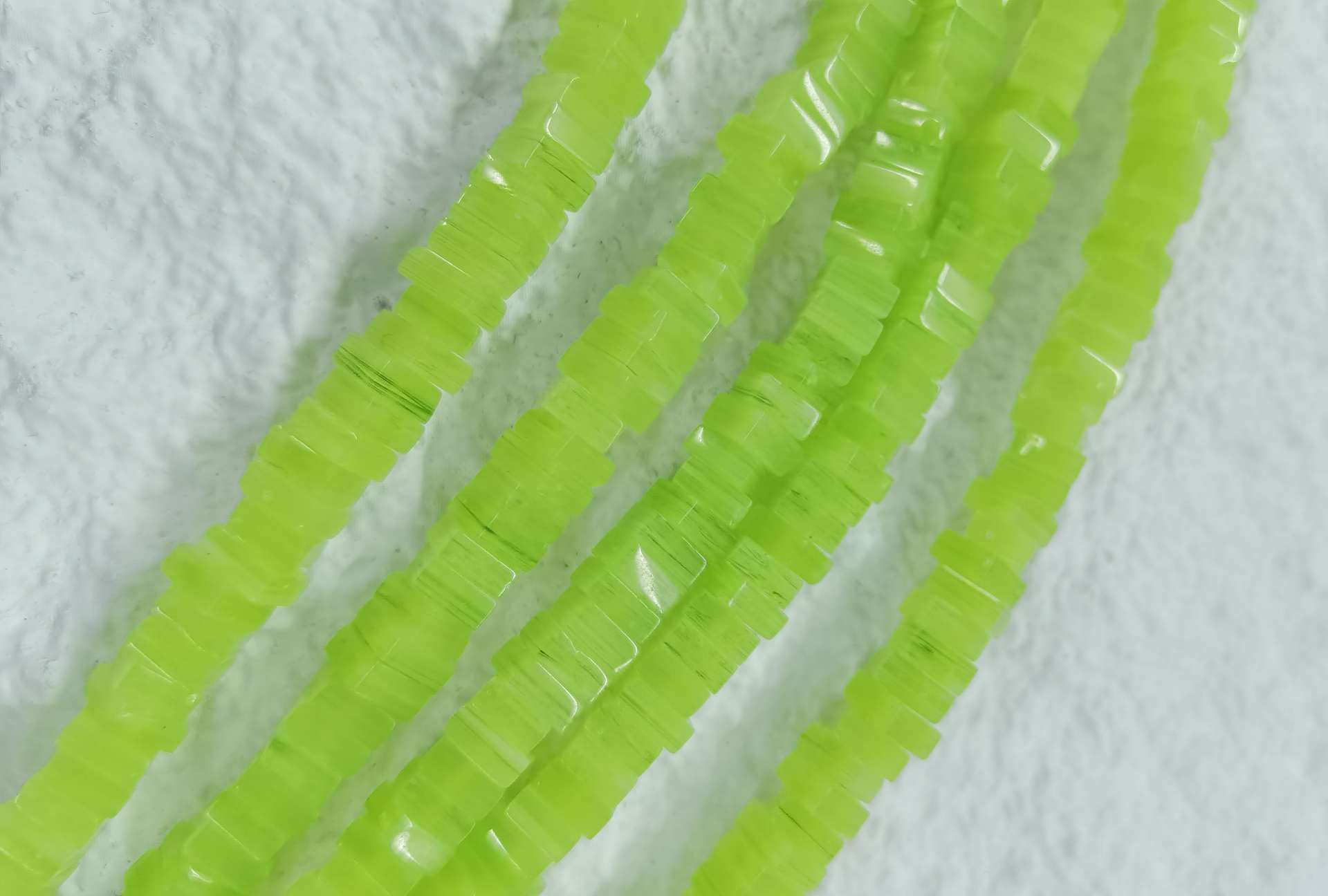 网络爆款意大利果糖琉璃散珠串珠 DIY 手工珠子 手链项链配饰厂家直销详情图13