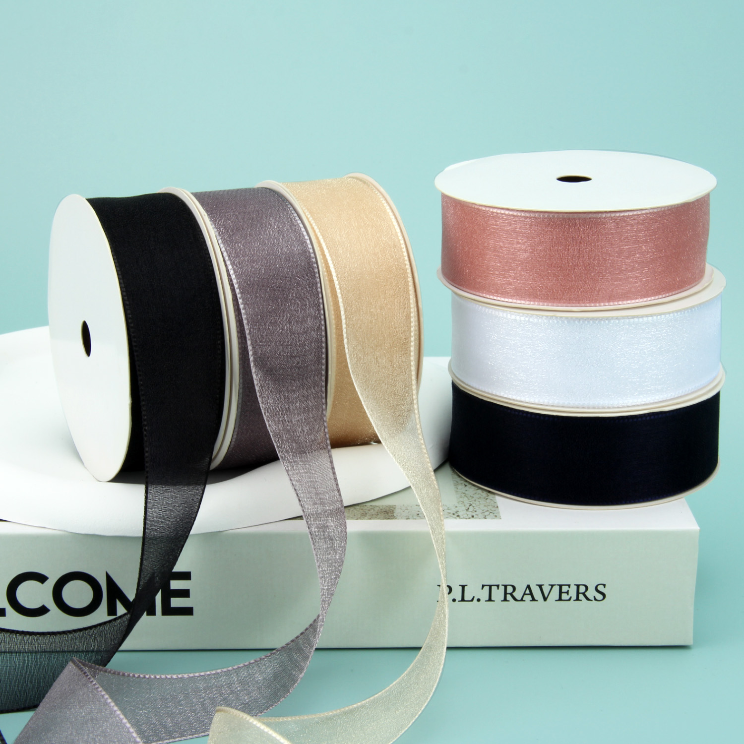 25mm wide-edge snow gauze ribbon flower gift packaging gauze ribbon DIY accessory decoration bow Application Scenario