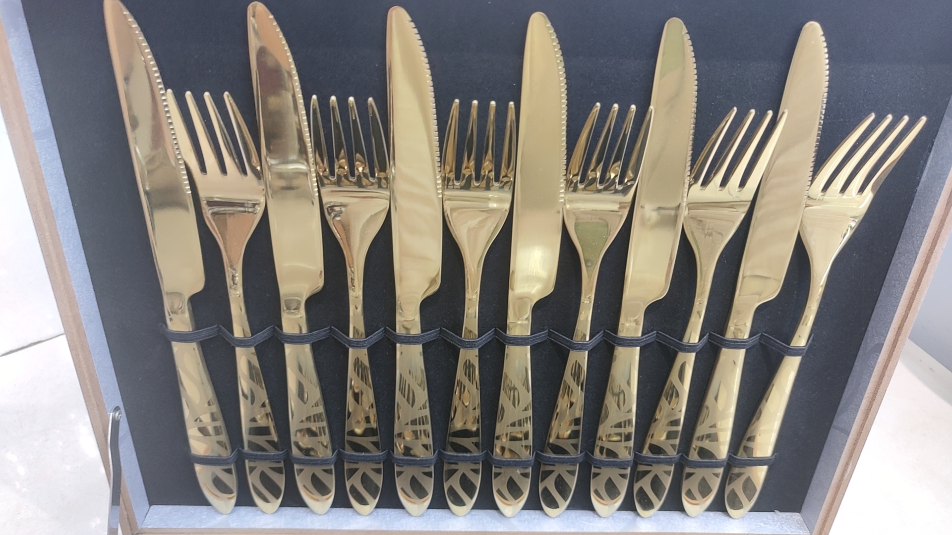 土耳其餐具/餐具/陶瓷盘/餐具套装/热销白底实物图