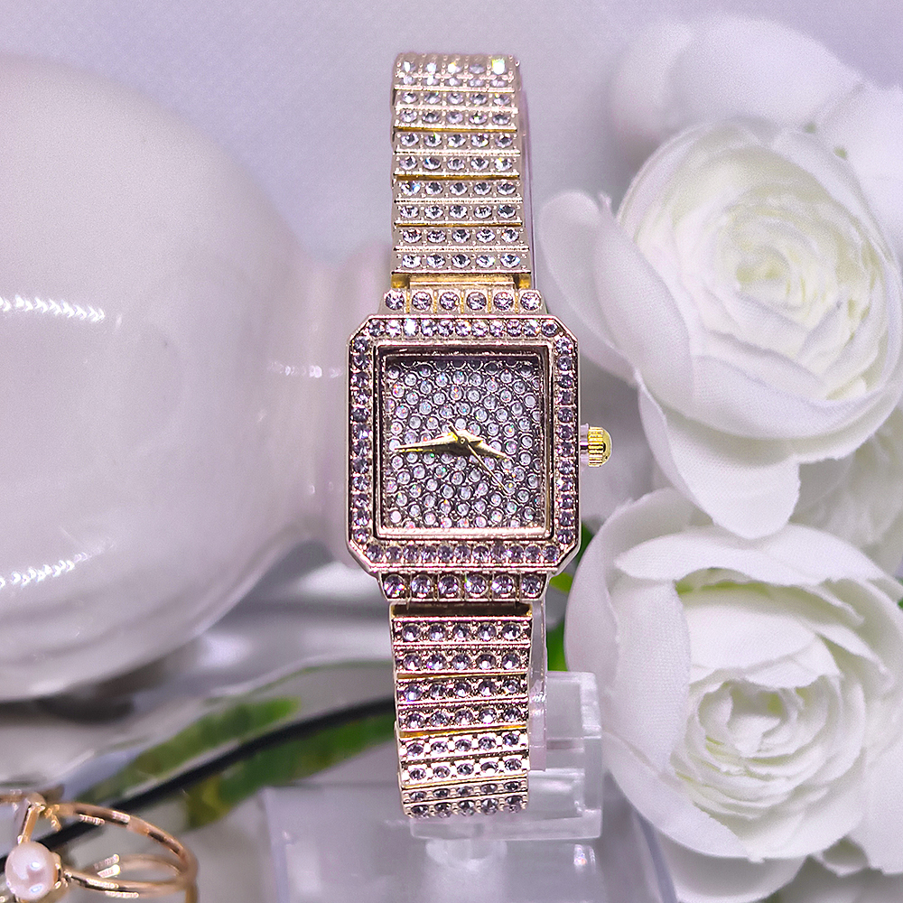 Fashion Leisure Compact Set Steel Belt Watch New Star Watch Women's Watch Wholesale Square Round details Picture