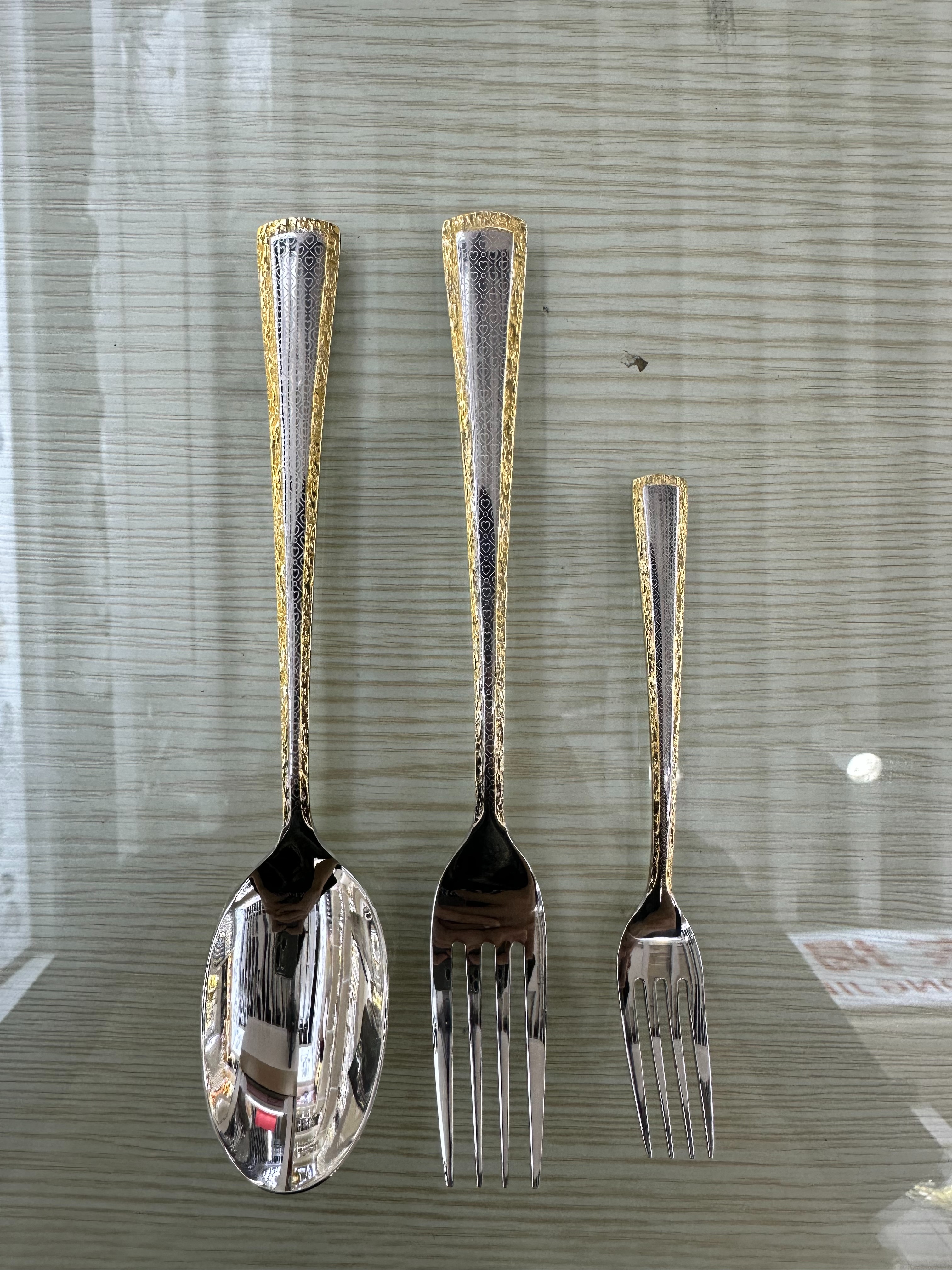 西餐刀、叉、勺实物图