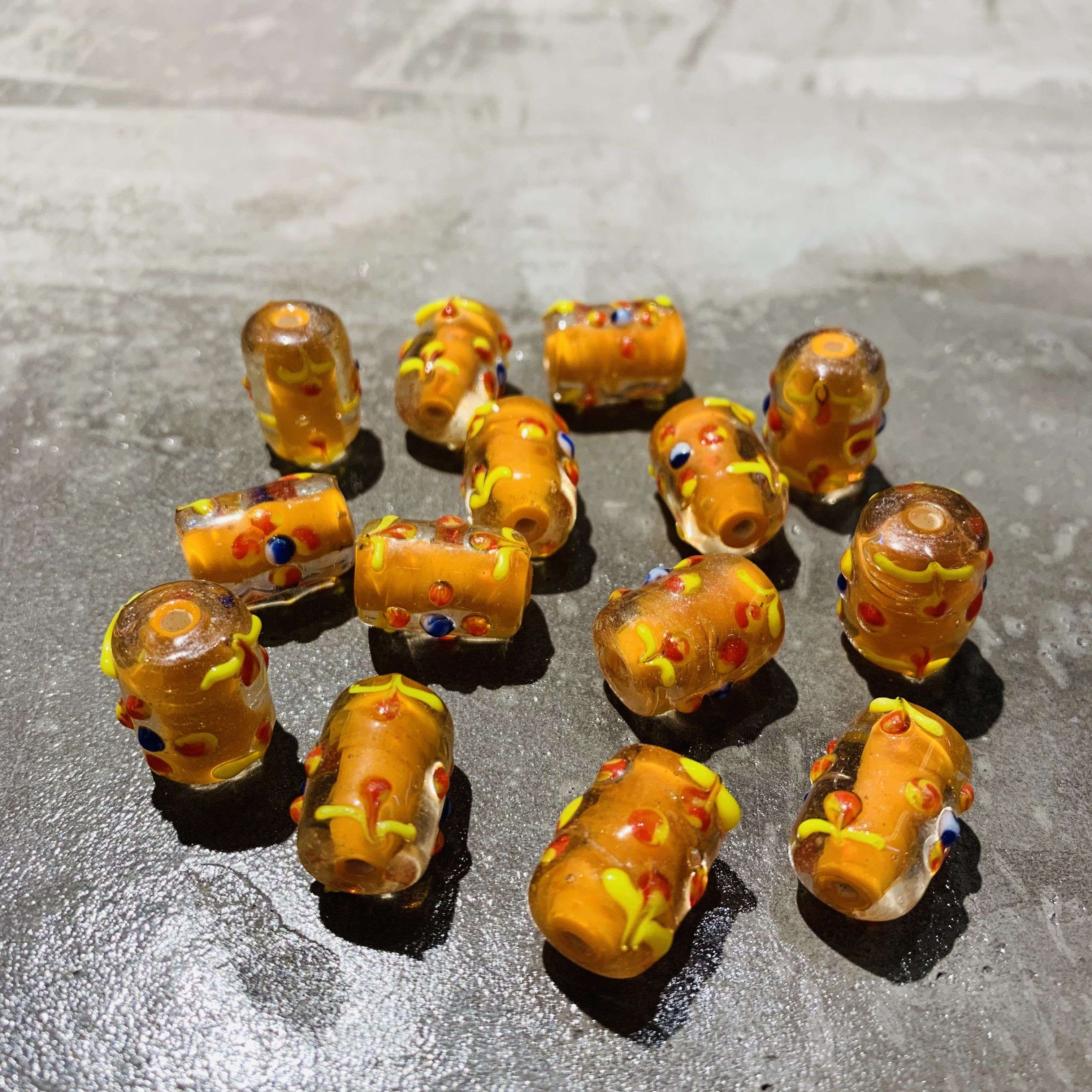 Imported Nepalese ancient glass beads, traditional method scattered beads, cylindrical vertical bar jewelry, diy bracelet, necklace accessory, amulet chain, pure handcrafted polka dot bracelet material wholesale details Picture