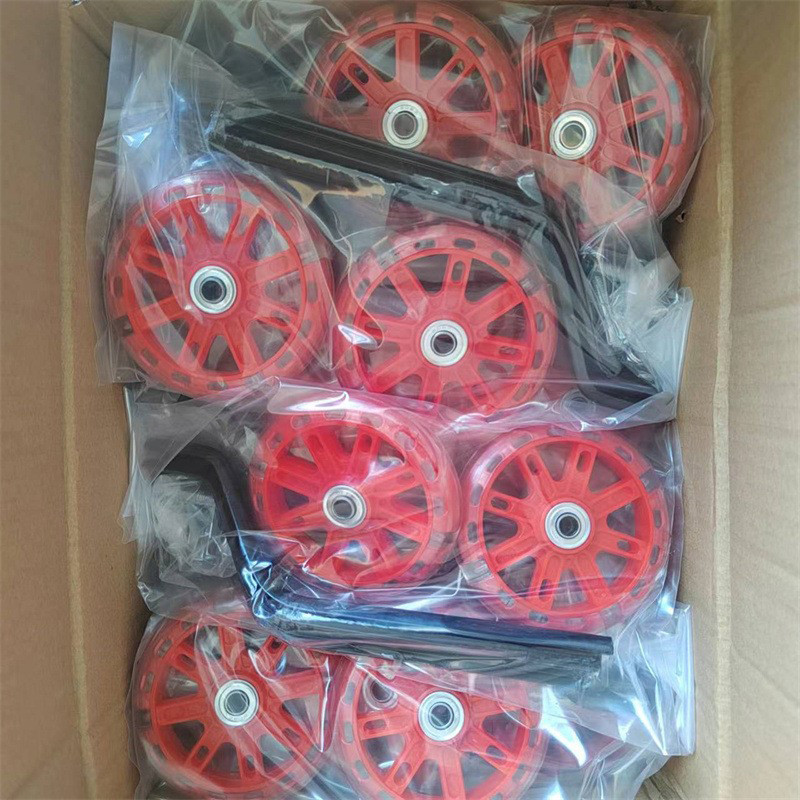 230216童车闪光辅助轮儿童自行车辅助轮配件支架可调童车轮子小平衡闪光轮详情16