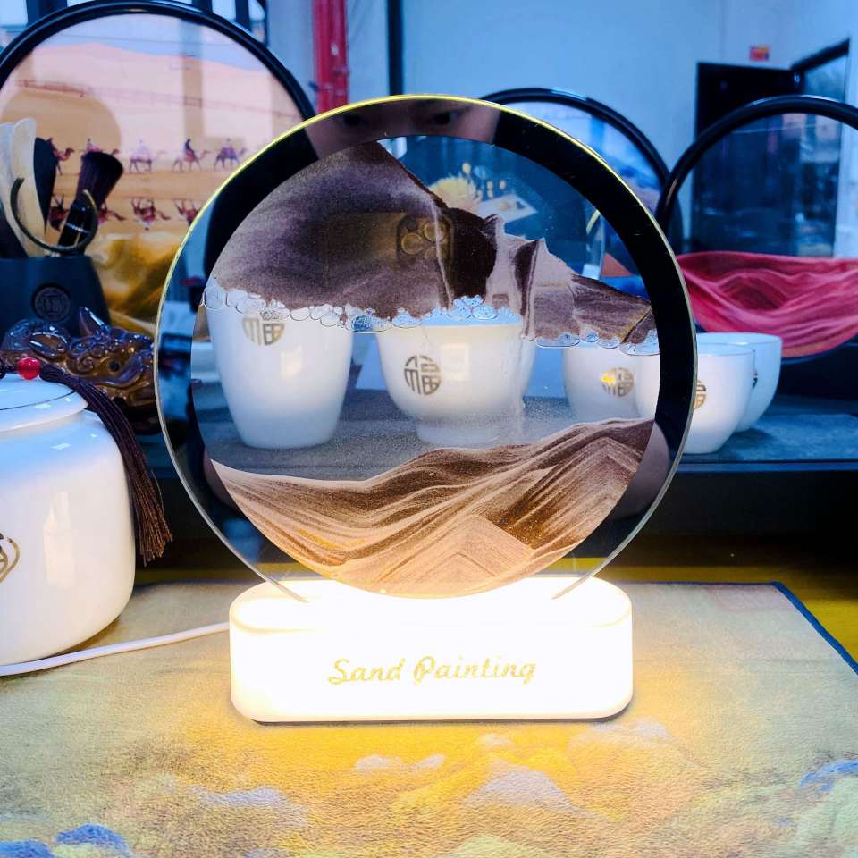 Factory cross-border 3D flowing sand painting night light ornament, dynamic hourglass table lamp, three-dimensional creative stress-relieving remote control touch version Application Scenario