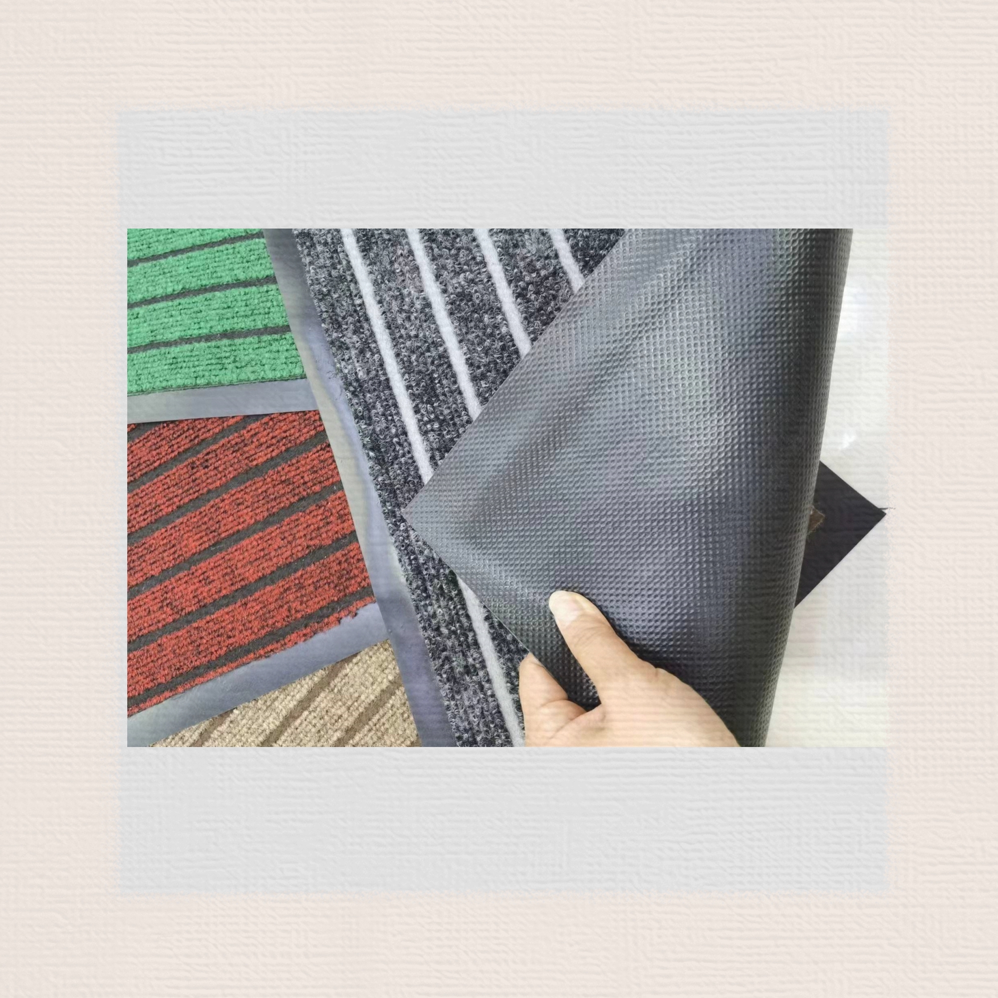 PVC seven-stripe floor mat, anti-slip floor mat, single-stripe floor mat, striped floor mat, water-absorbing anti-slip mat, kitchen mat, balcony blanket, corridor blanket, size 38*58CM, 50 pieces per piece, woven bag details Picture