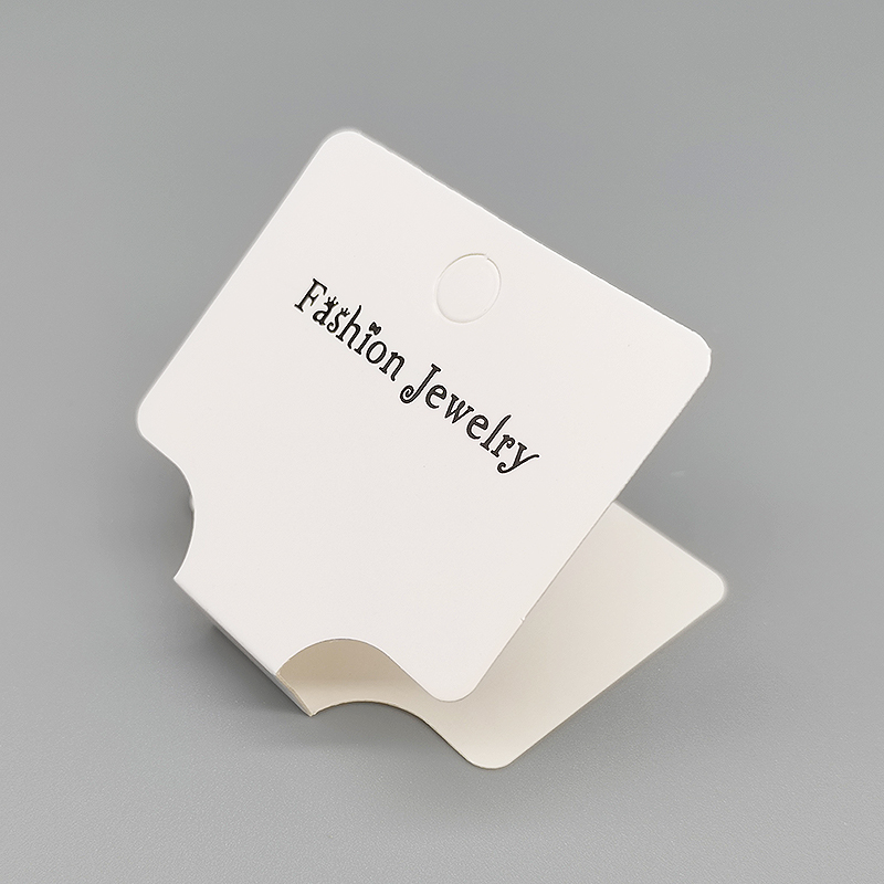 Factory direct sales of packaging accessories, necklaces, bracelets, leather bands, leather rings, folded hanging cards, white cards, cardboard, universal and popular. Folded size: 5.8*5.4cm. In stock: 100 yuan per purchase pic 4