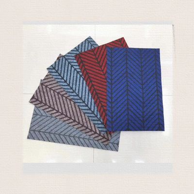 PVC base two-color tire tread floor mat, anti-slip mat, foot mat, door mat, kitchen mat, absorbent mat, balcony mat, sound insulation mat, standard 5 colors, size 38*58 cm, 100 pieces per piece, packed in woven bags thumbnail