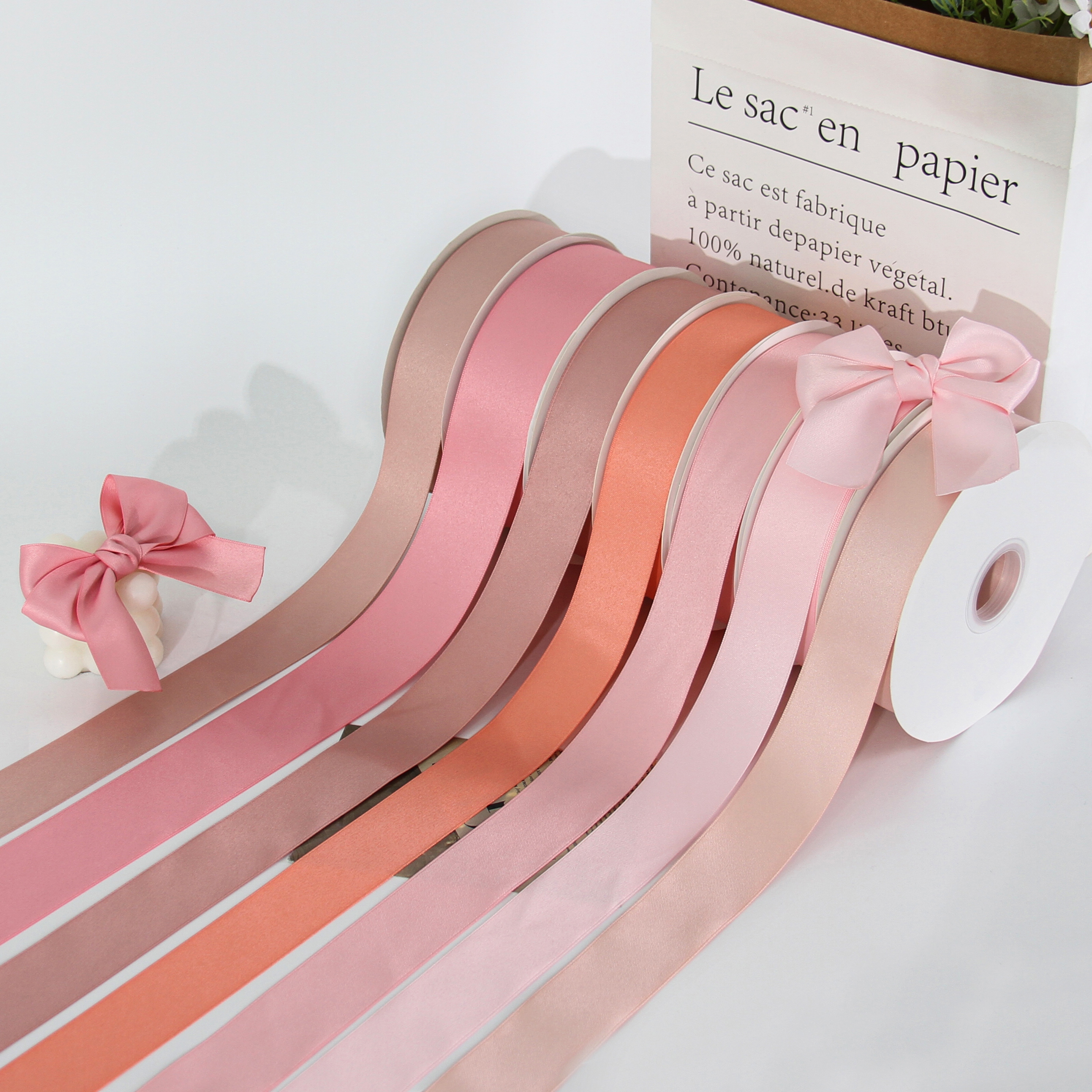 Korean double-sided polyester-cotton ribbons, webbing, bows, ribbons, DIY webbing, hair accessories, diy pendants, gift packaging, shoes, flower hats, ribbons, clothing materials, clothing accessories, lace, flower packaging, ribbons, cakes, gift boxes, straps details Picture