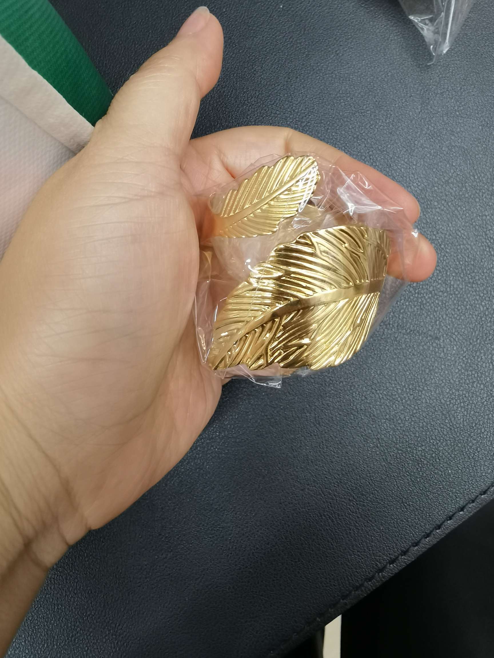 餐巾环叶子餐巾环双叶环金属制品饰品配件铁制餐巾环产品图