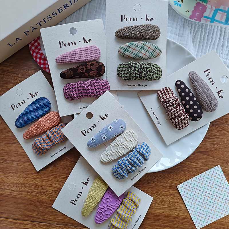 New autumn fabric checkered water drop country-style girls' bangs clips, side clips, hair accessories, hair clips and headwear Application Scenario