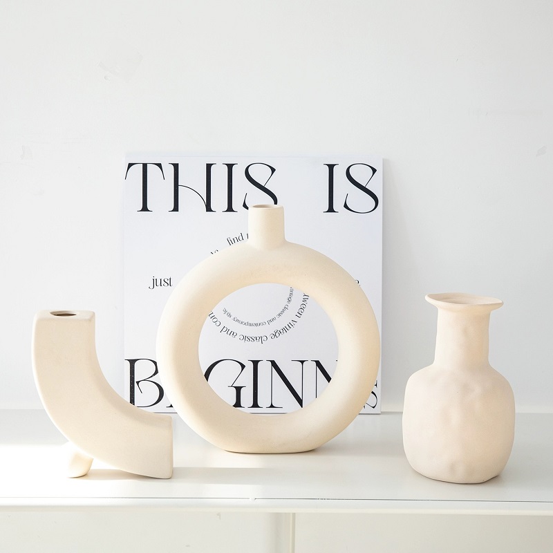 ins retro plain ceramic vase, Nordic-style living room decoration item, dry flower rough pottery flower vase, home decoration item Specification image