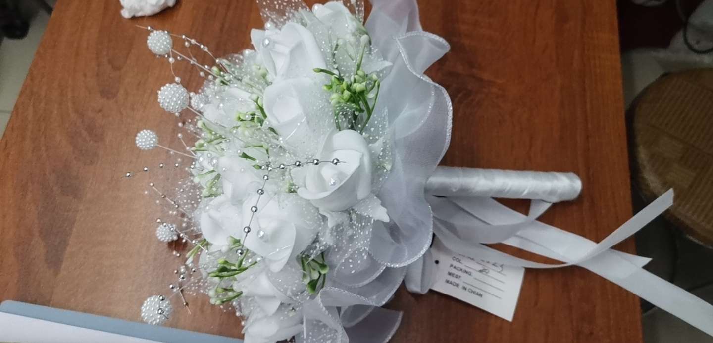 喜庆办公文化用品 香囊亮丝装饰 手捧花 手套 波波球婚庆回礼  美观大方白底实物图