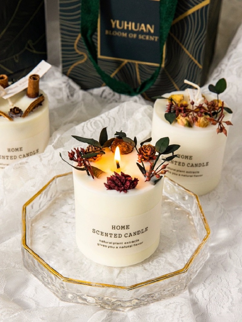 Dried flower scented candle gift box, romantic bedroom atmosphere, sleep-aid home smokeless scented candle, birthday gift, solid scented candle, scented candle, gypsum scented candle, flameless scented candle, home scented candle, scented candle, scented candle, fragrance Item Picture