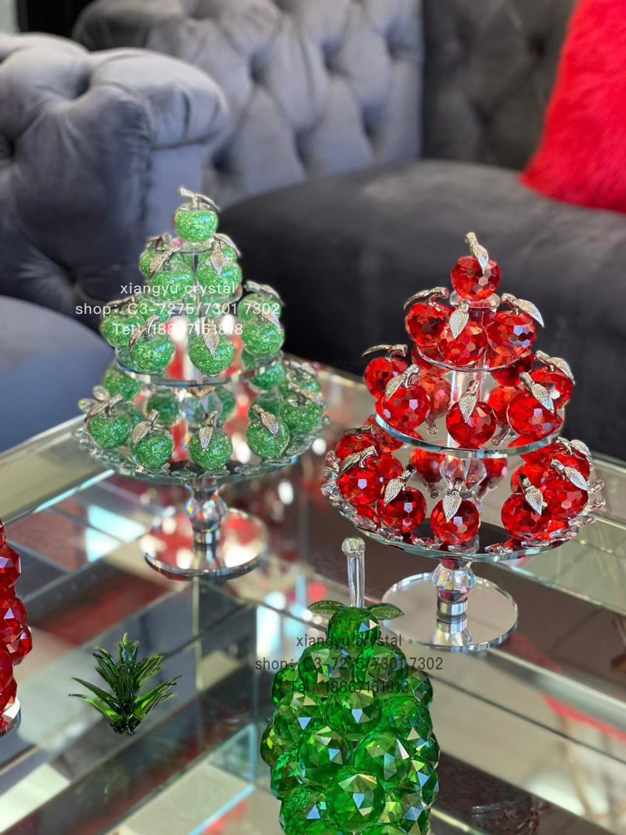 The crystal fruit platter is large in size, featuring a wide variety of fruits in various colors and styles, with attractive prices