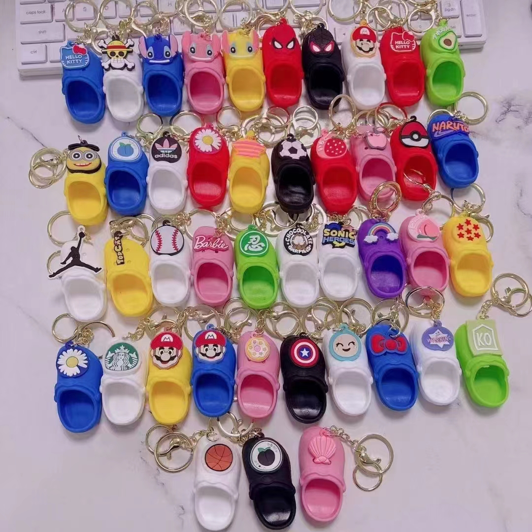 Crocs silicone cartoon key chain cartoon decoration full figure