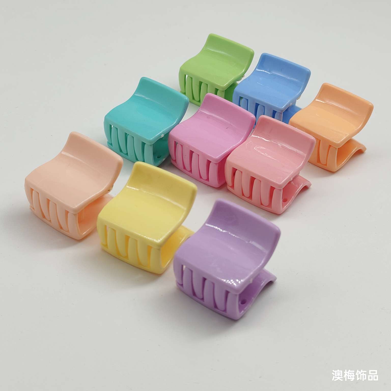 2CM square macaron-style small claw clip, princess head small bangs clip, side hair clip, top clip, braided hair clip detail image 3
