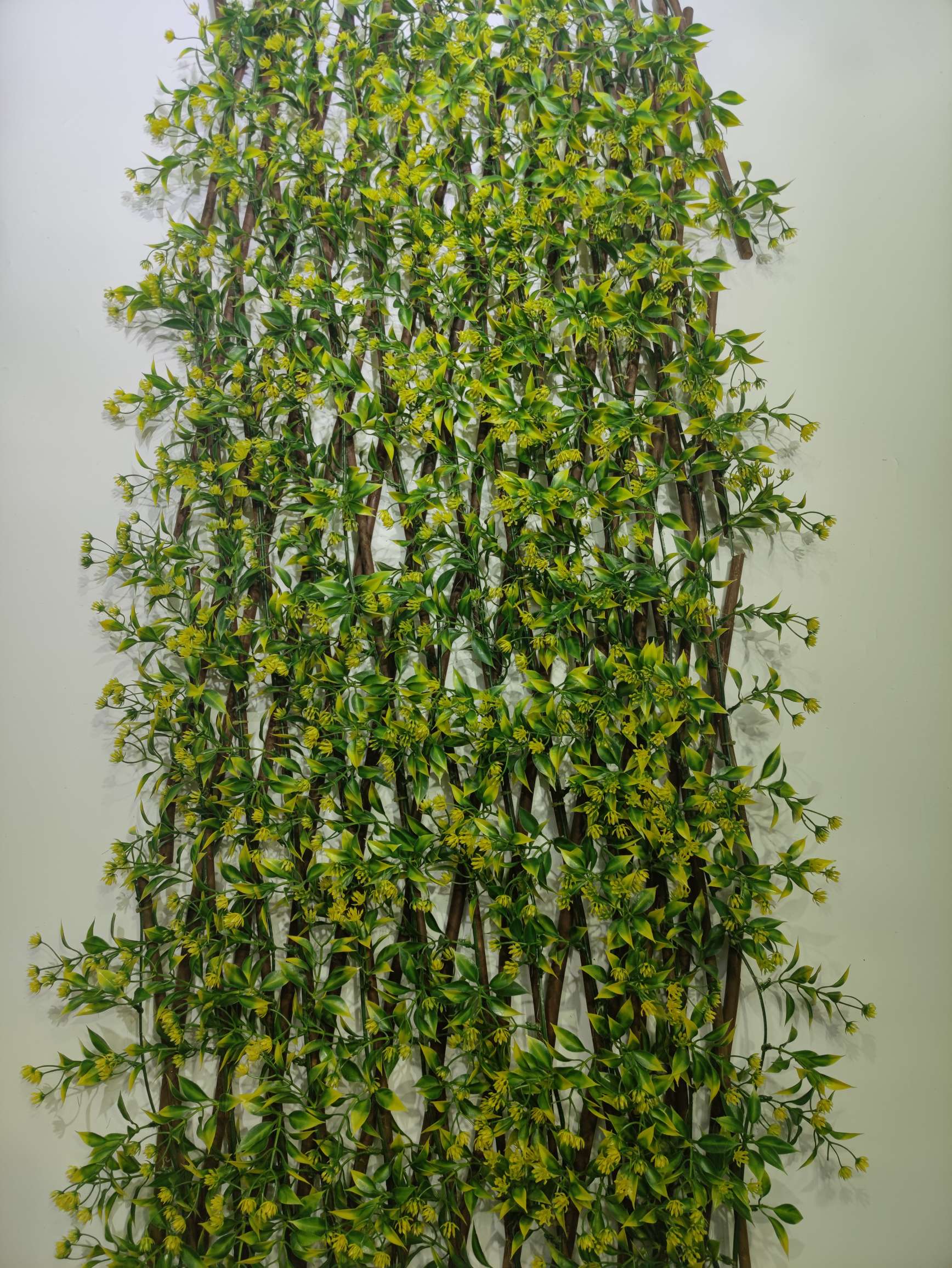 Garden plants, wall decoration, fences, artificial flowers, green tree leaves, retractable and stretchable fences, and balcony shielding detail image 15