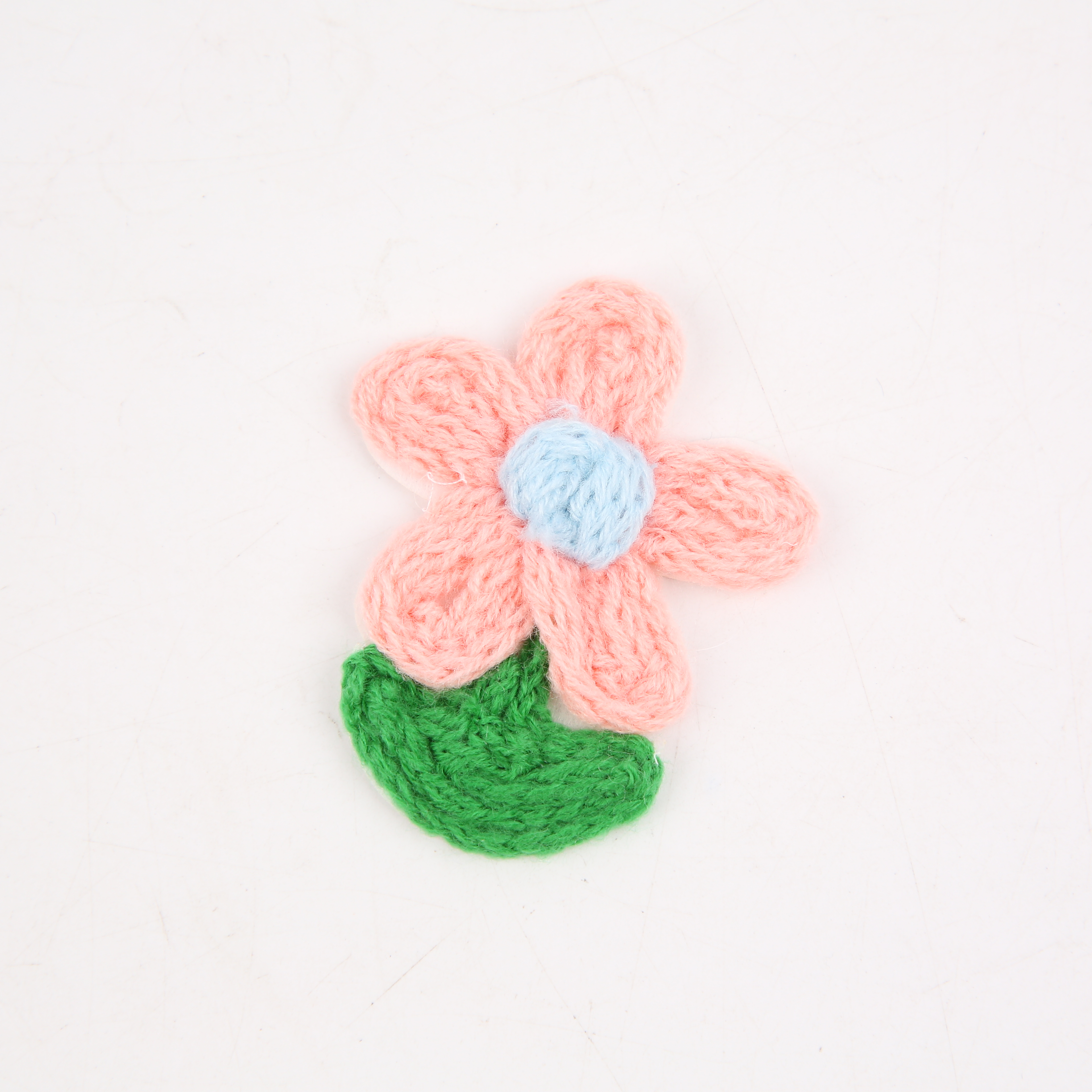 2024 Factory Direct Sales Of New Clothing Accessories To Prepare Small Flower Sample Customization