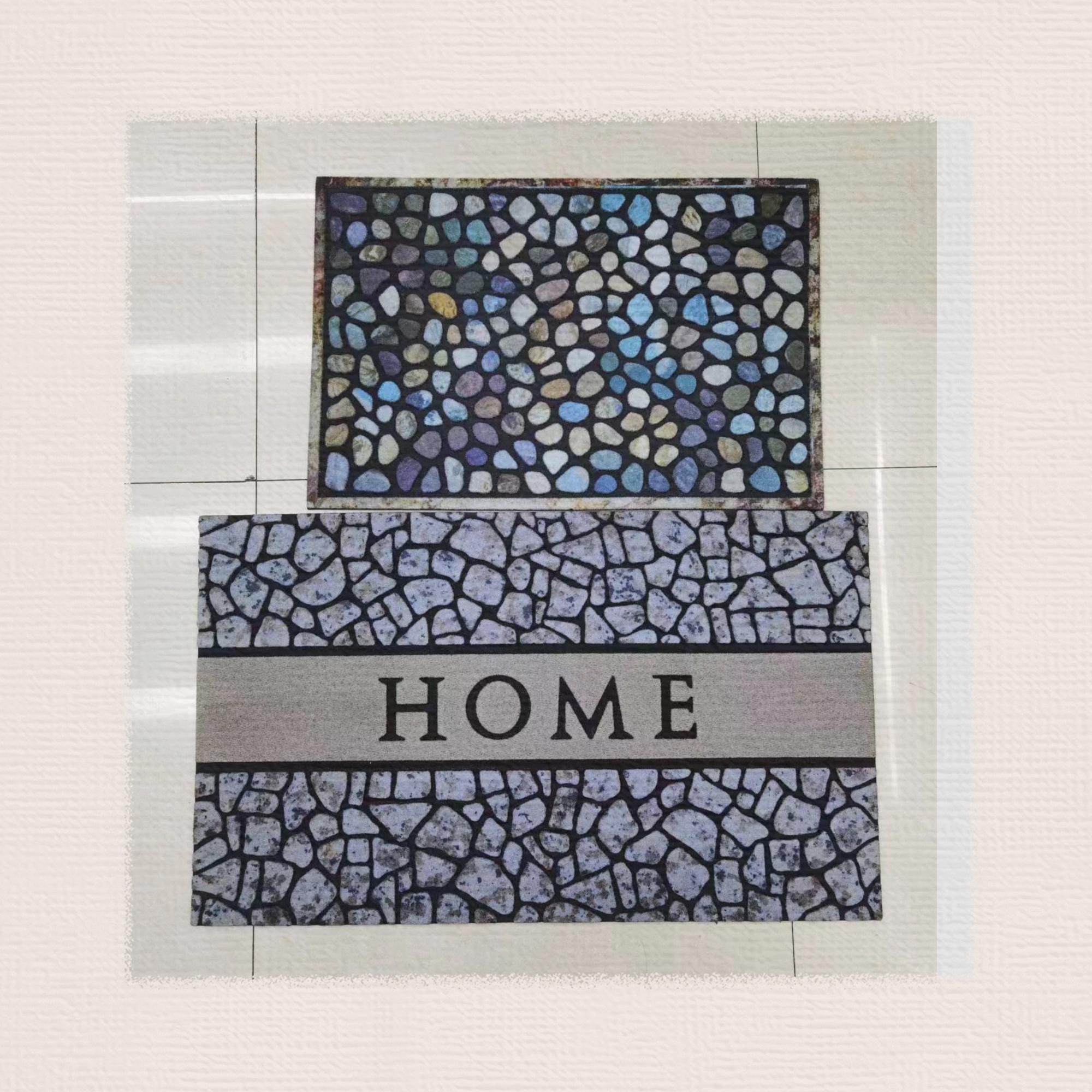 The European-style rubber base flocked floor mat, anti-slip door mat, rubber foot mat and flocked floor mat are of good quality with clear and beautiful patterns. The outdoor mat size is 45*75cm and there are multiple patterns that can be mixed Item Picture